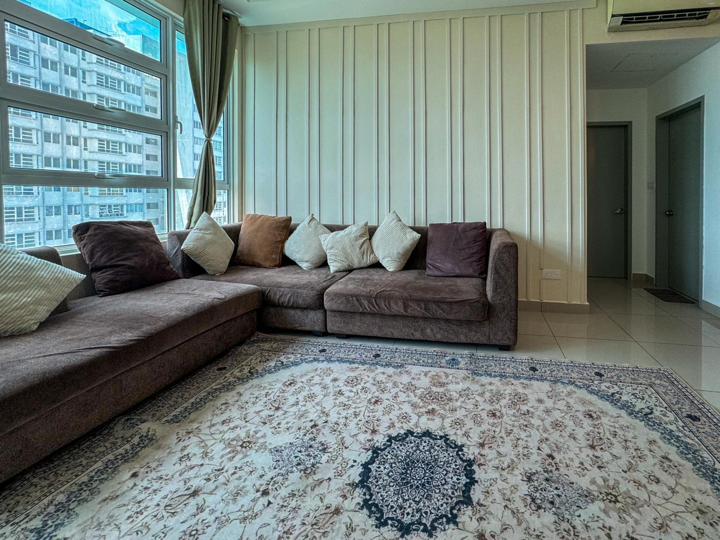 Palmyra Residence Whole Condo