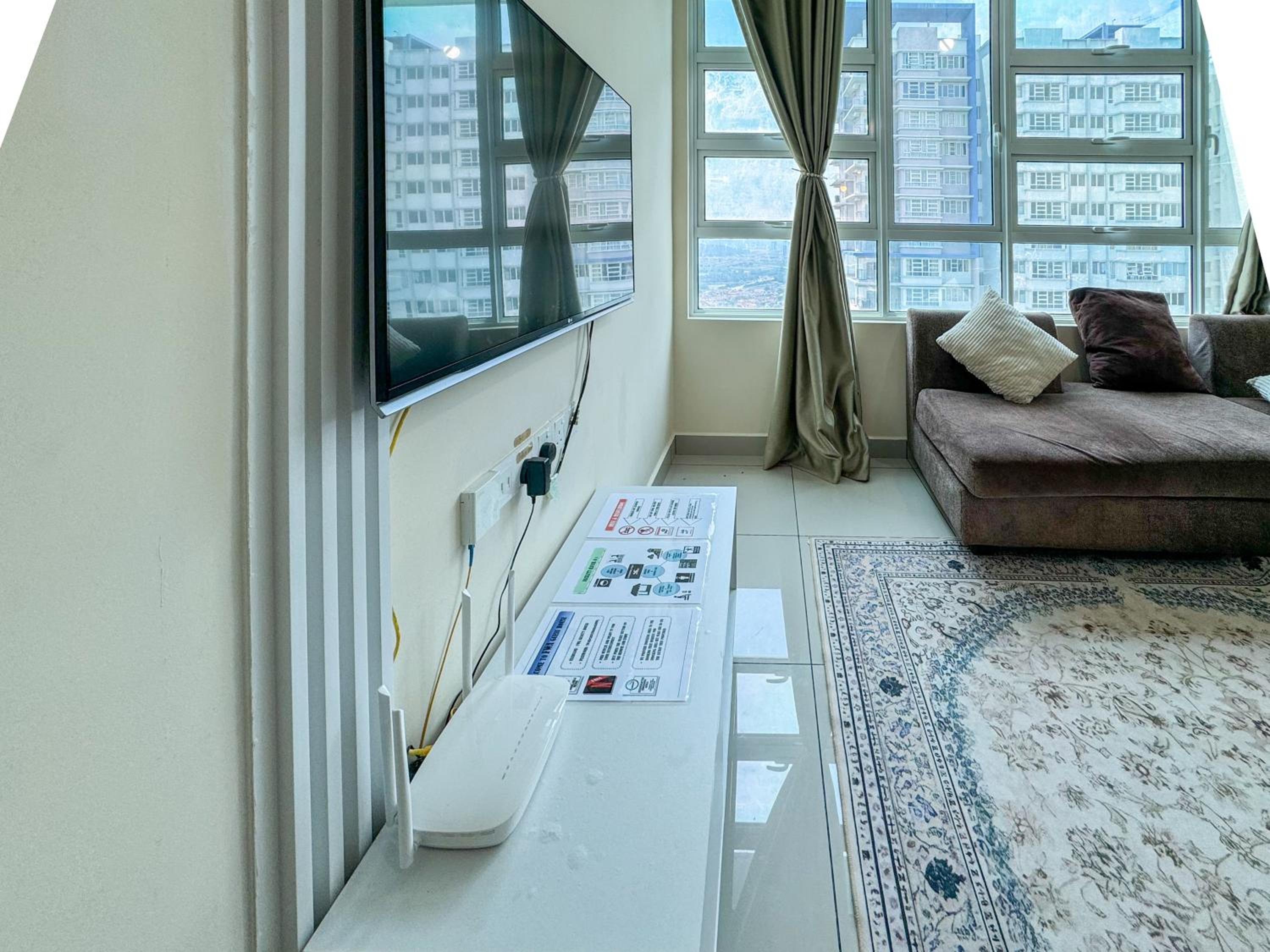 Palmyra Residence Whole Condo