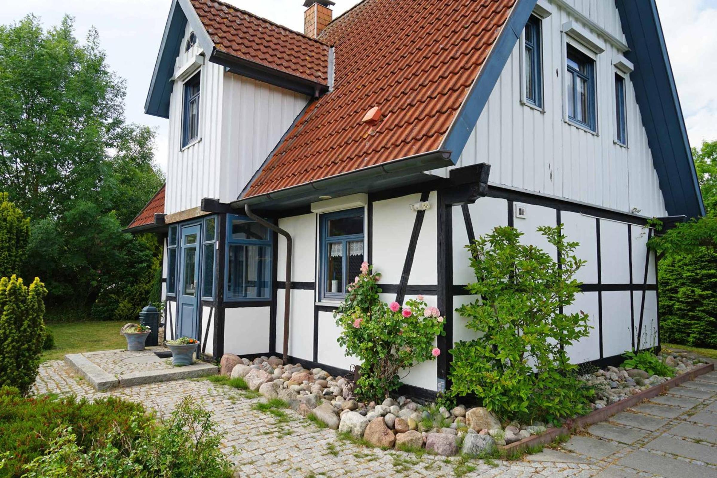 Ferienhaus mit viel Platz in Strandnaehe