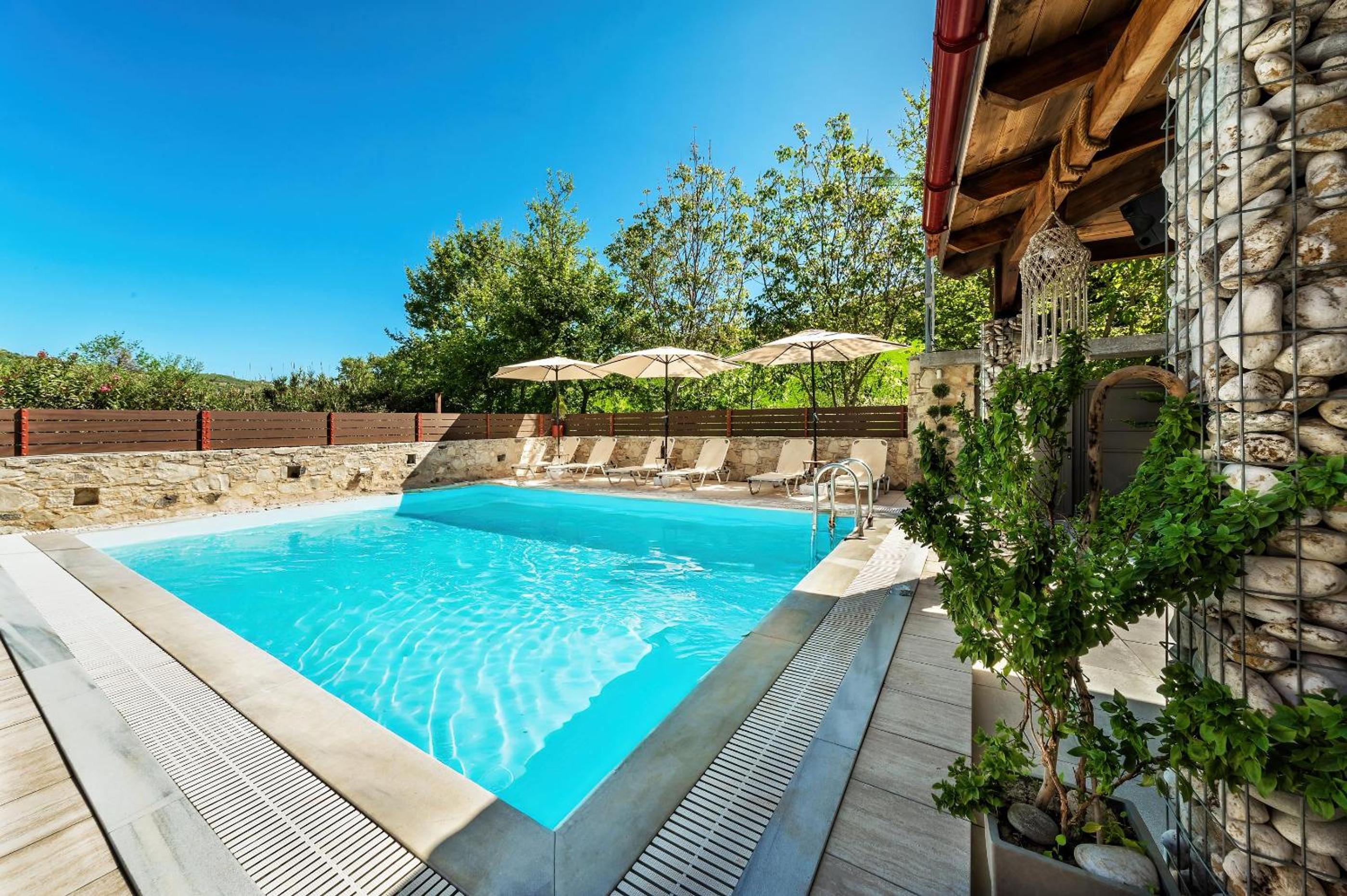 Villa Kalouas private pool