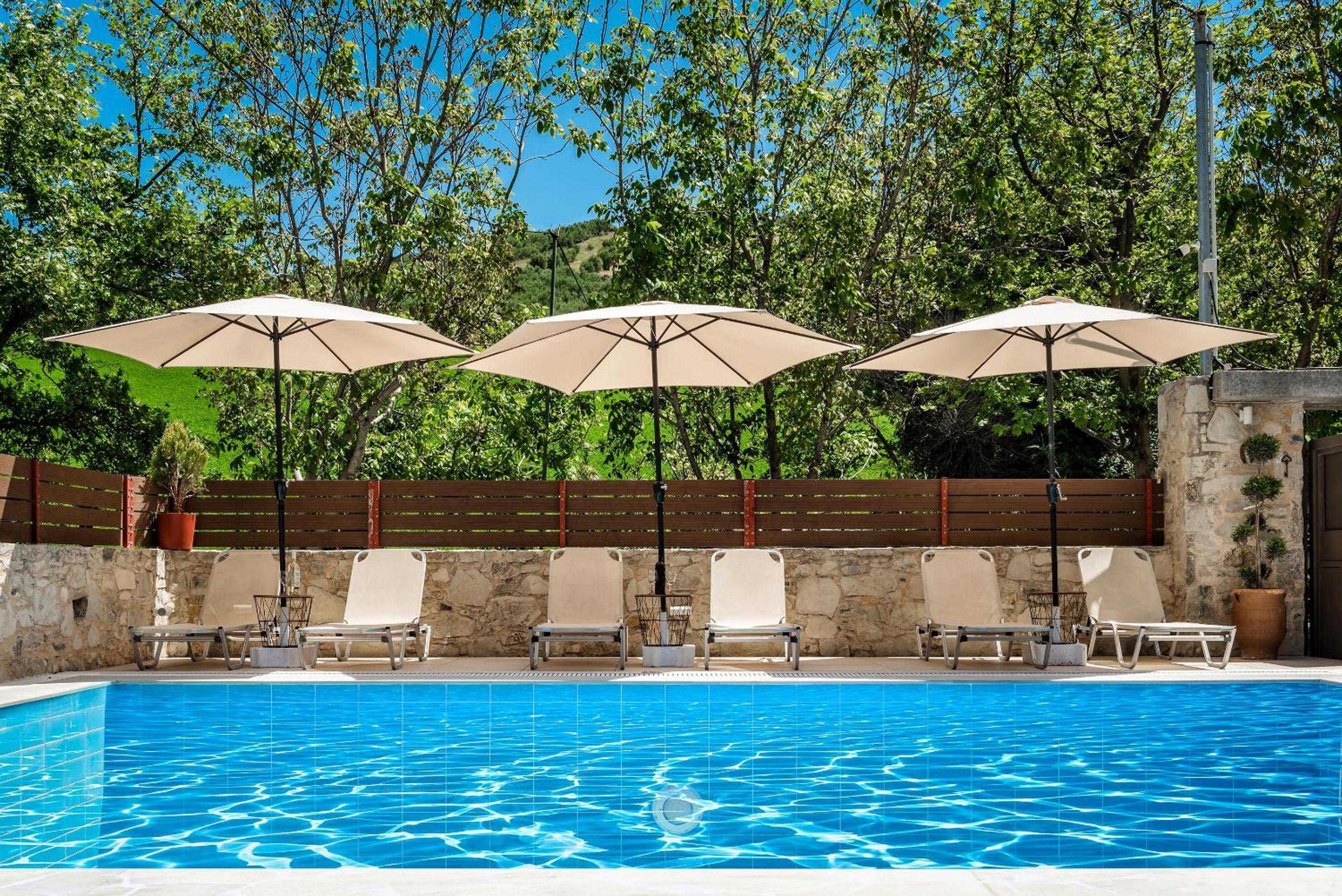 Villa Kalouas private pool
