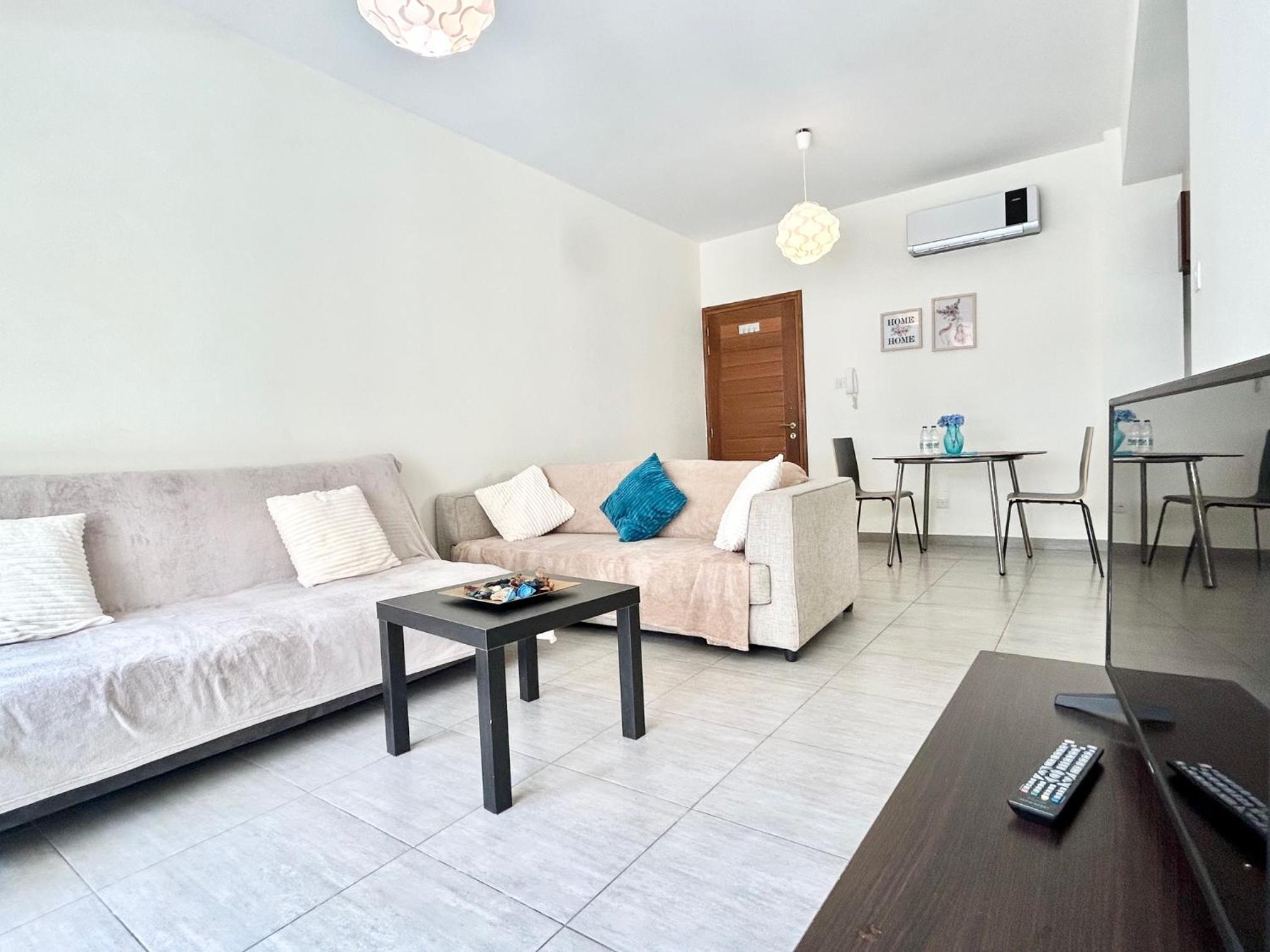 SUN JULZ Apartments on the Beach