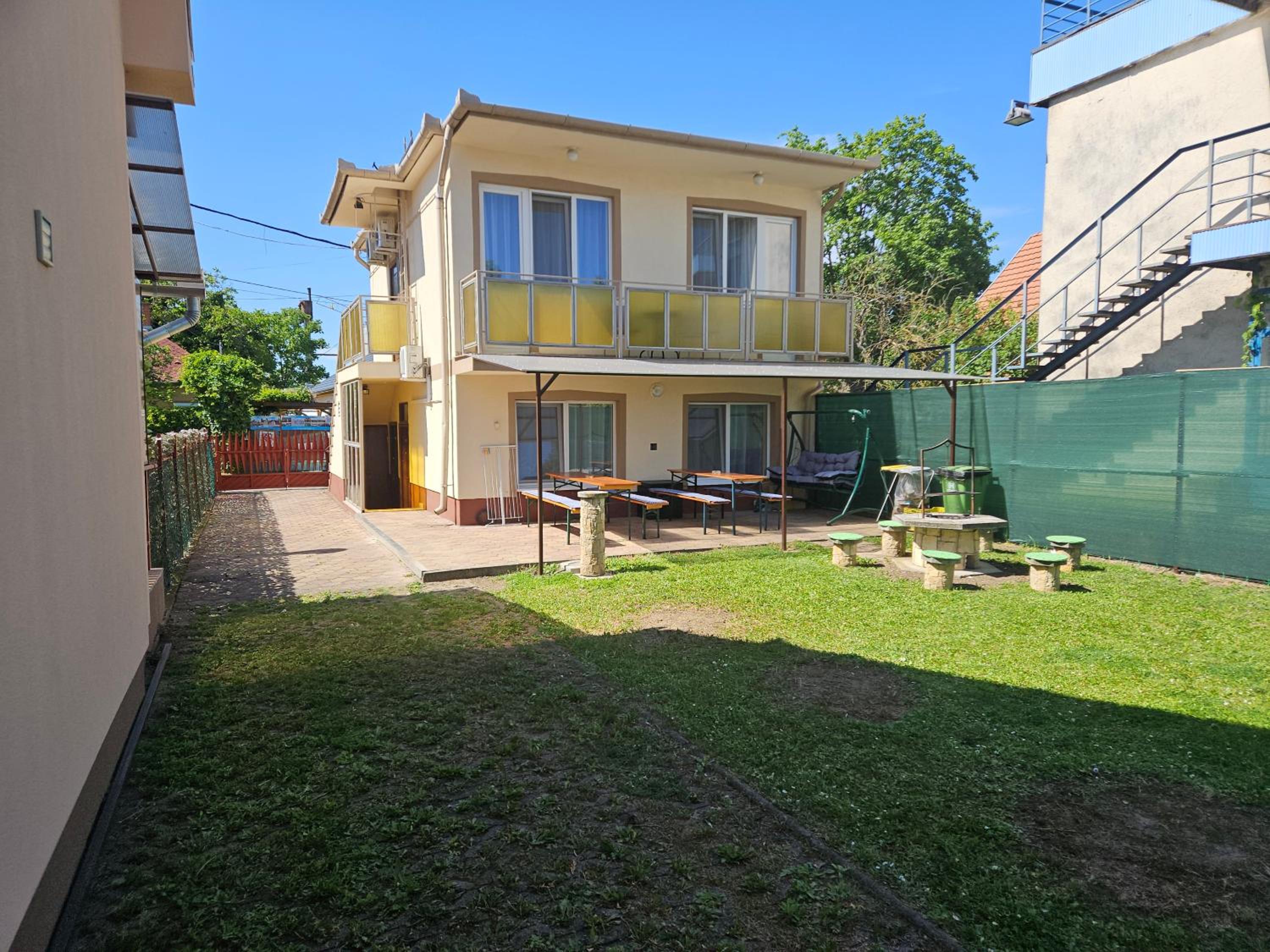Photo 21