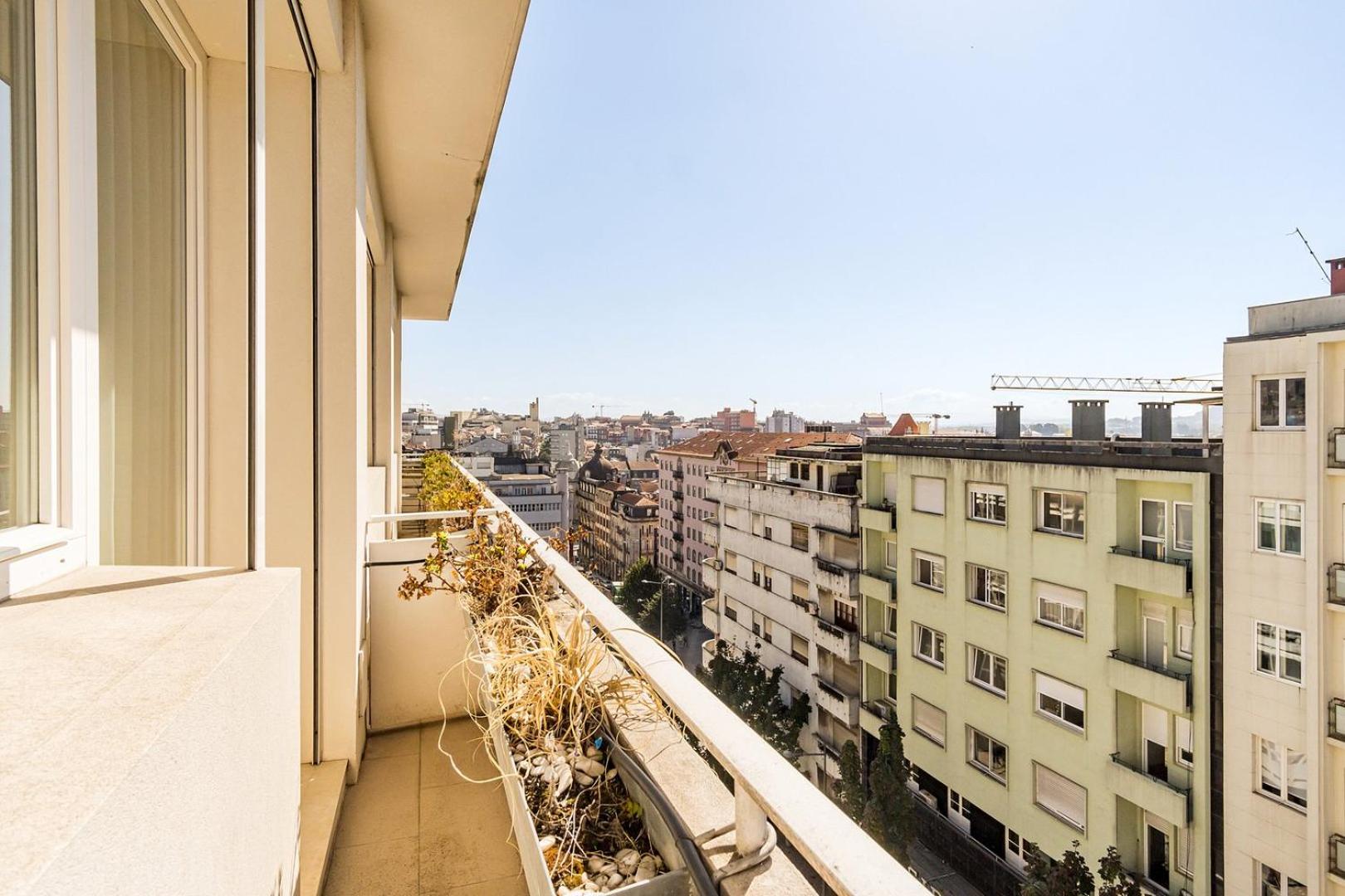 GuestReady - Charming stay in the City Centre view 3