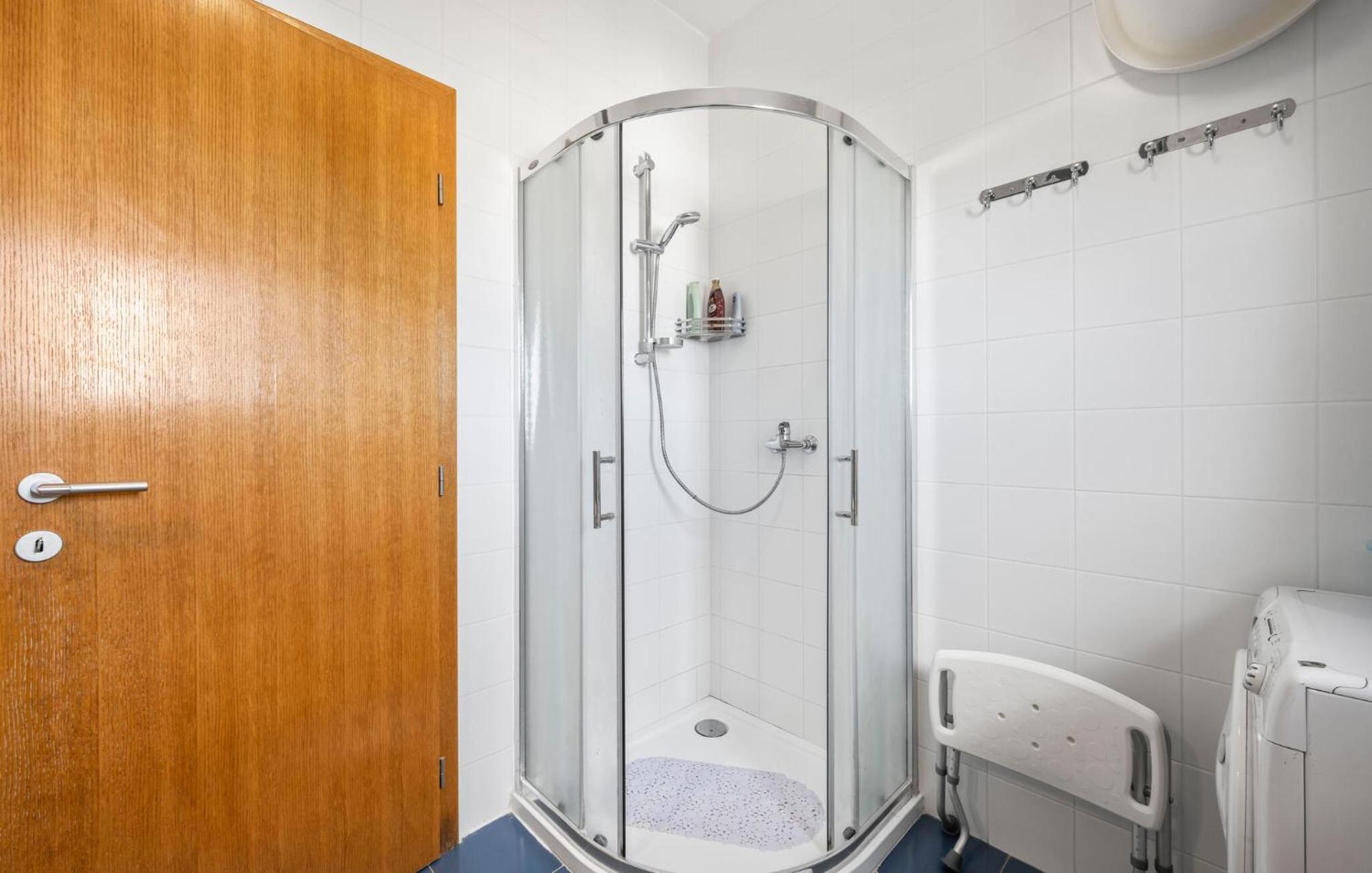 Awesome Apartment In Murter view 4