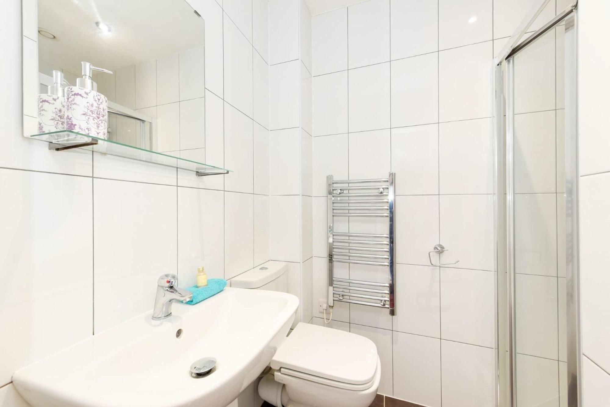 Private Ensuite at Newarke St