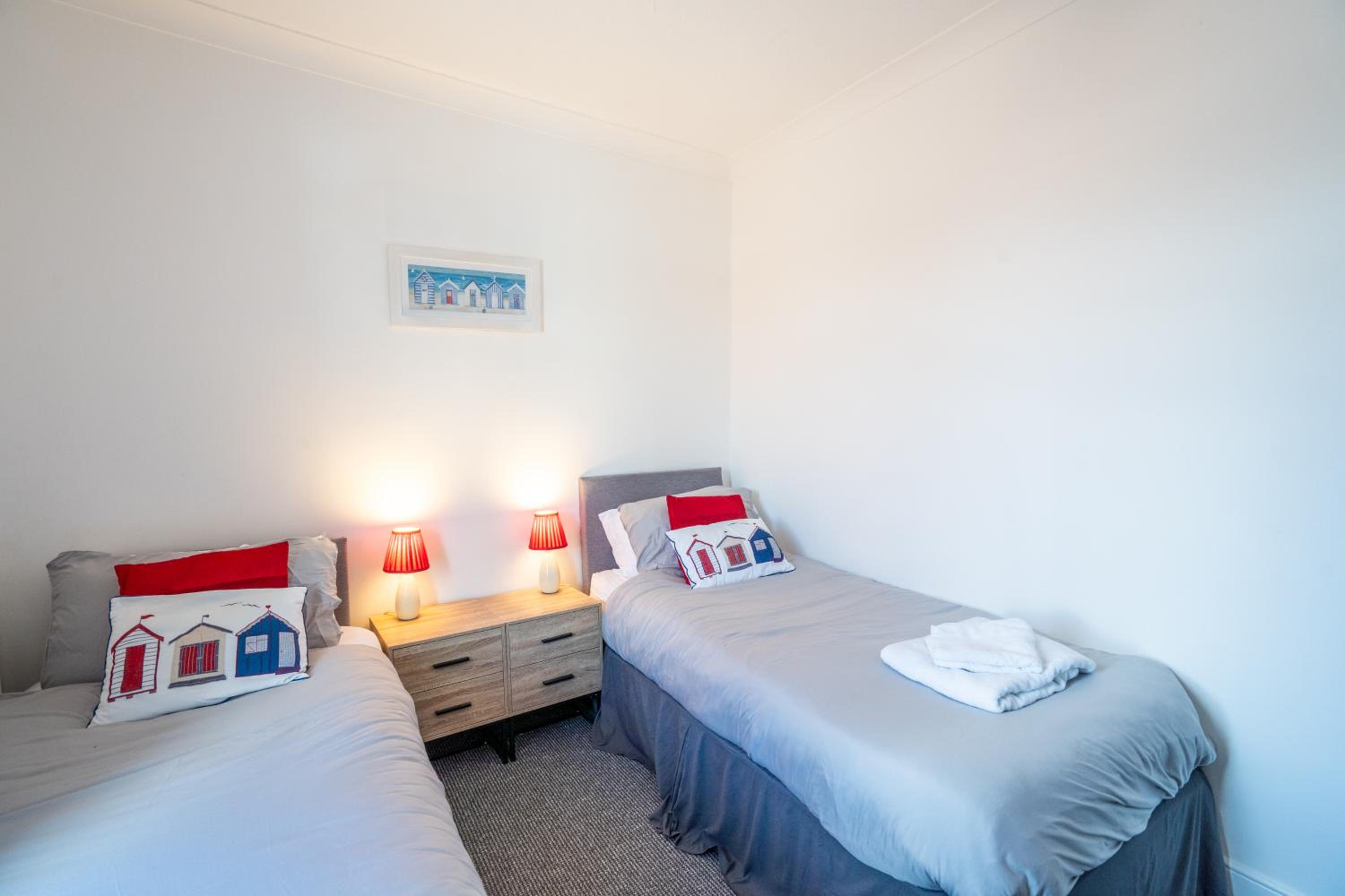 I know you'll love this house 5min walk from beach