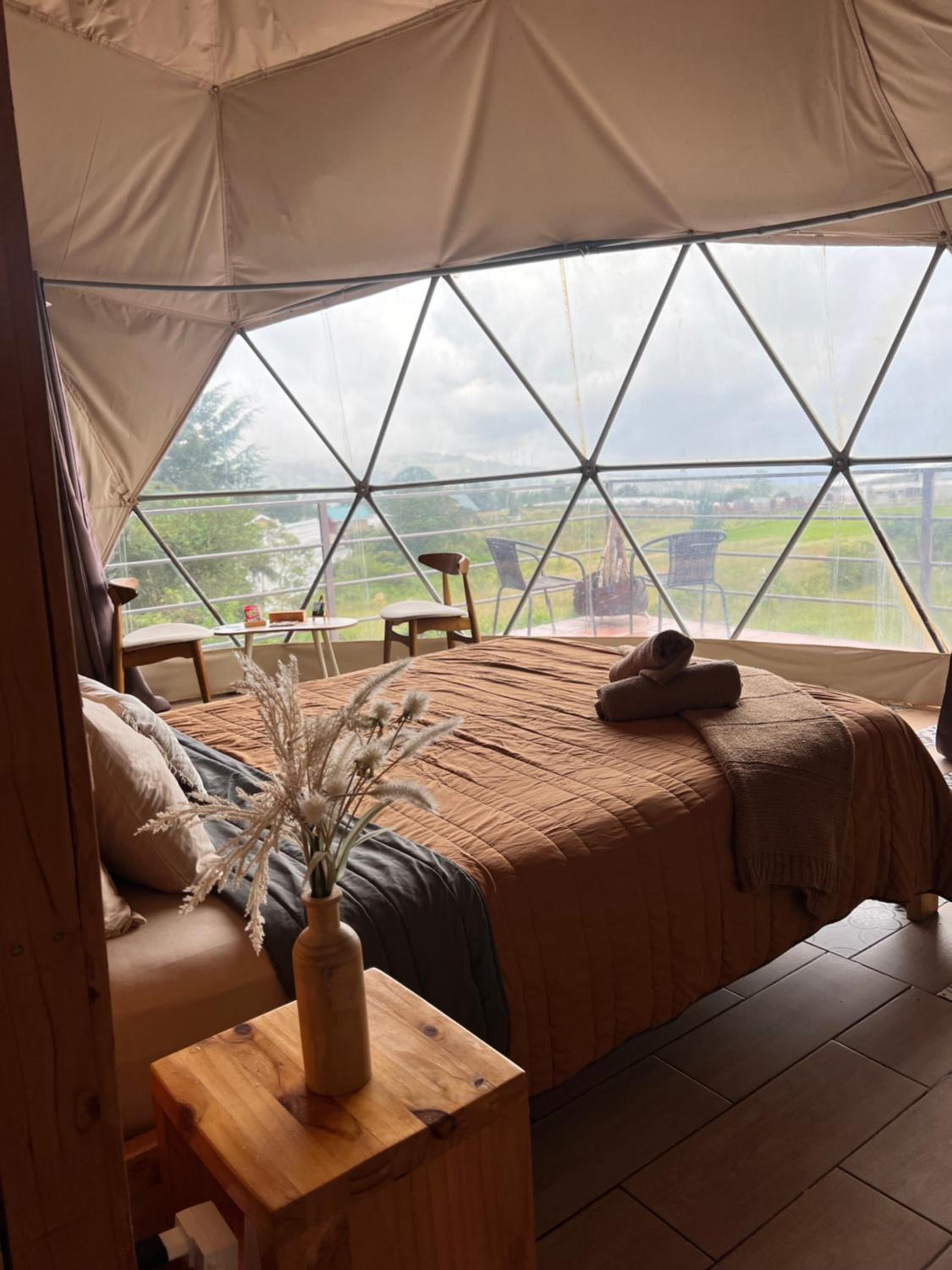 Green Noise Glamping