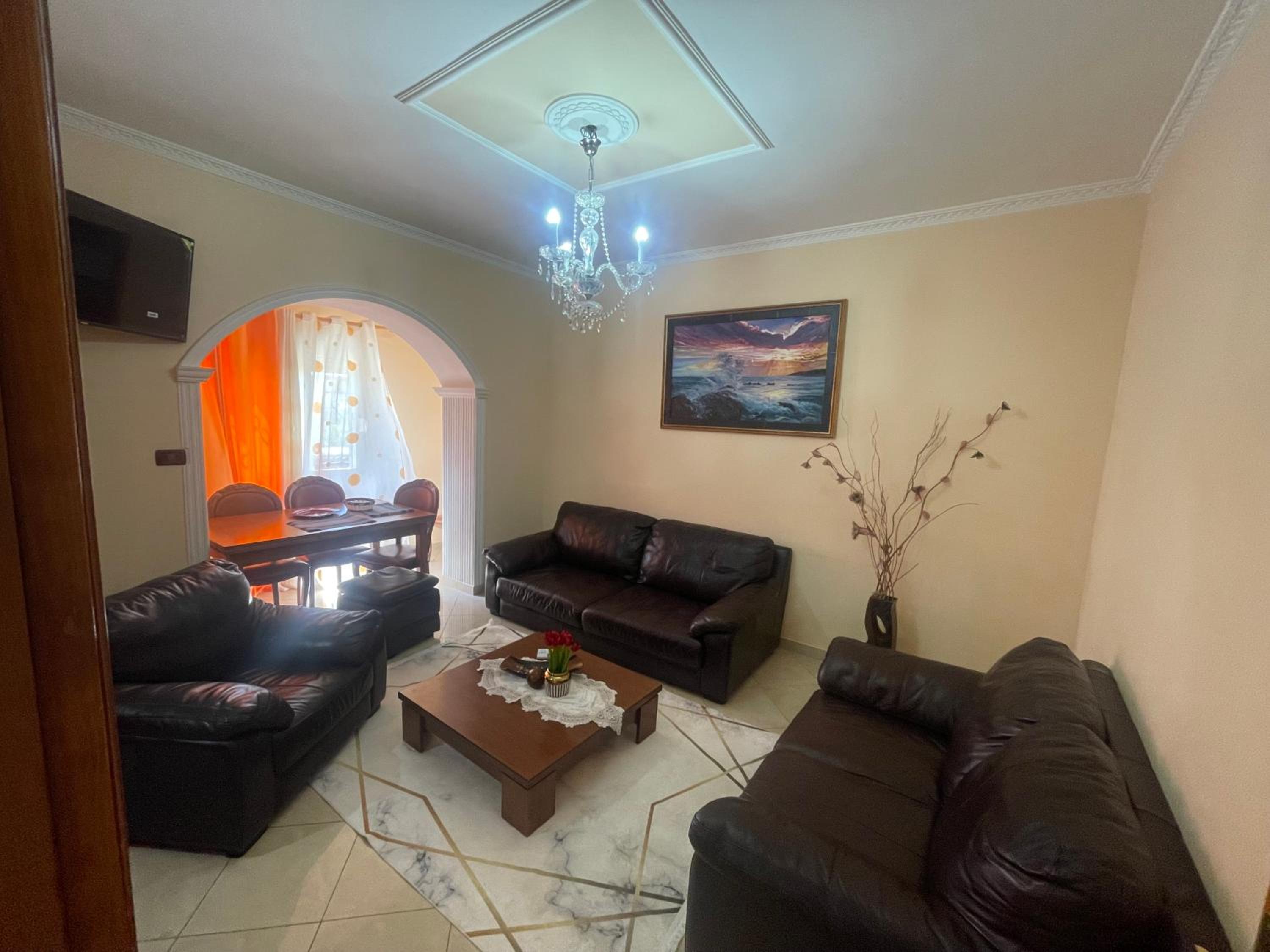 Deon Apartment