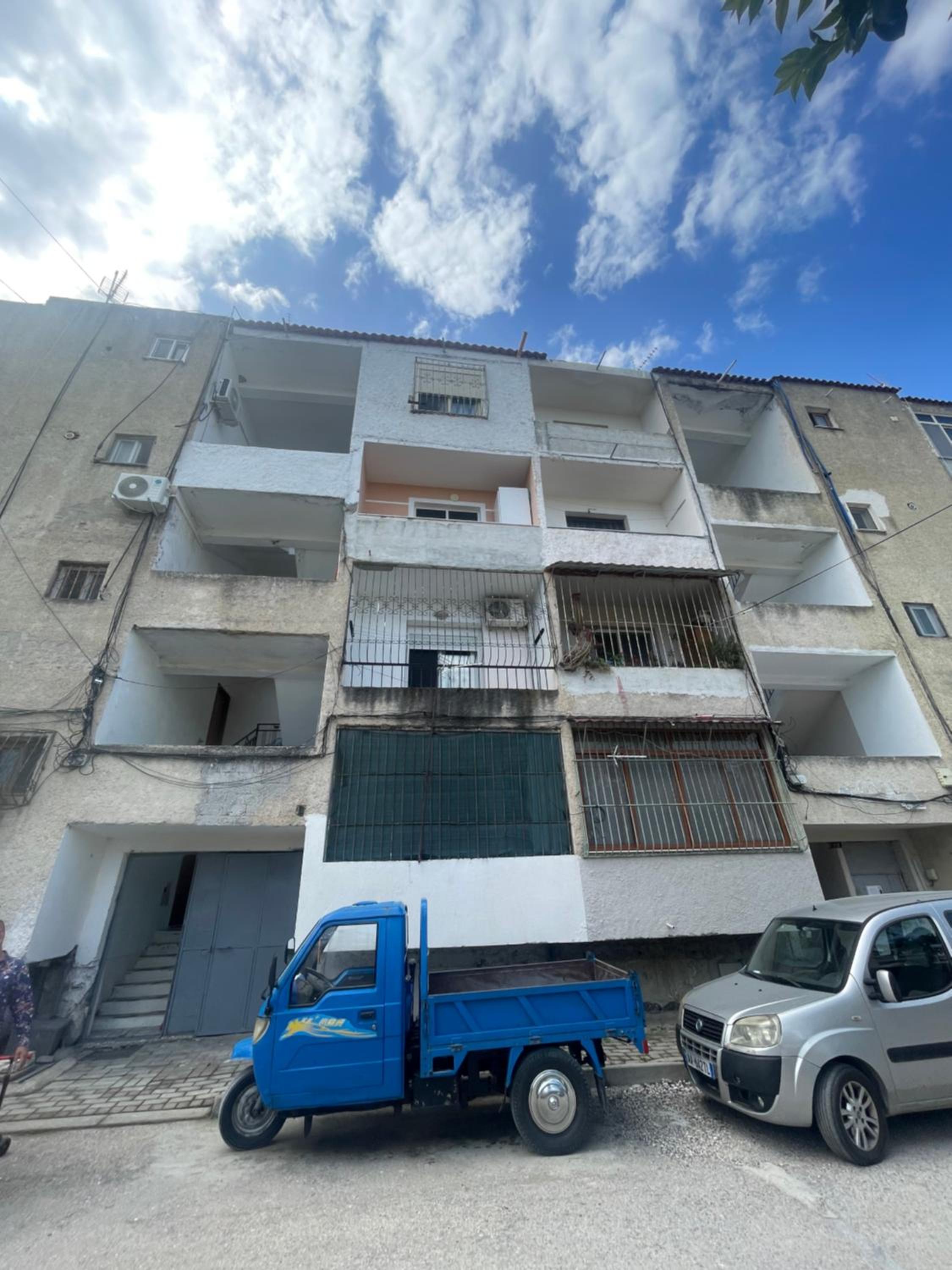 Deon Apartment