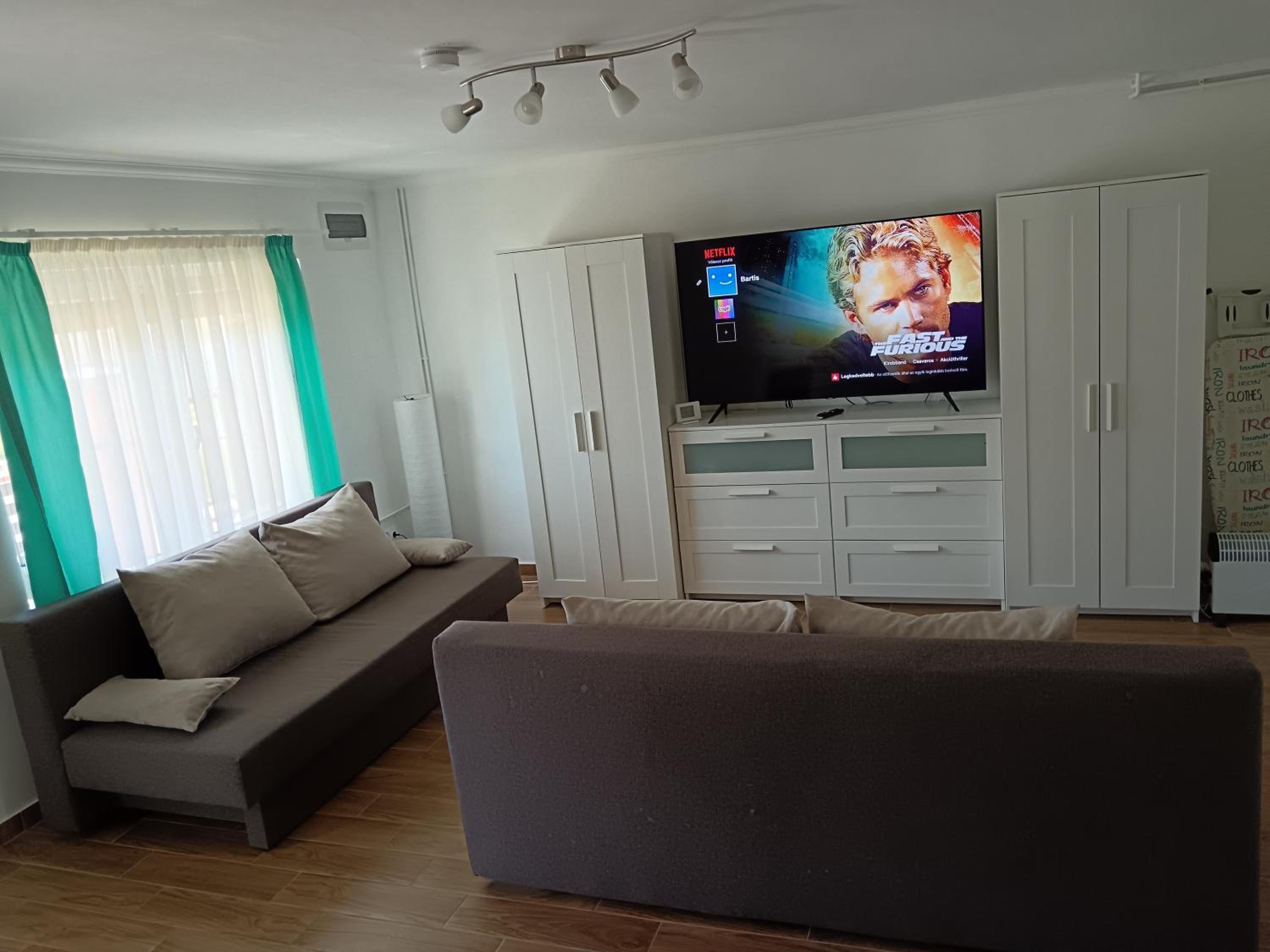 My Home Lux Apartman view 4