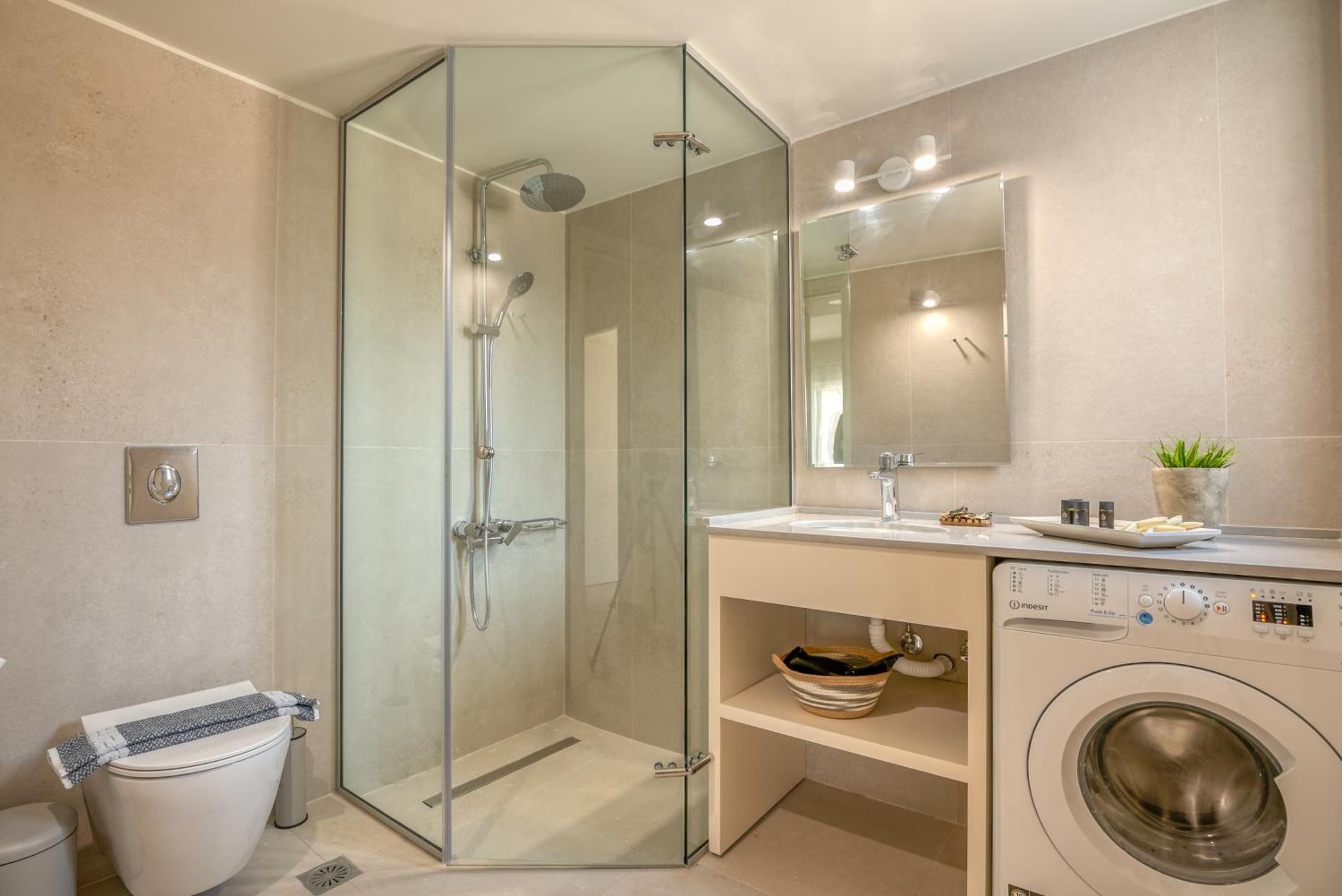 Koutris Apartment 1