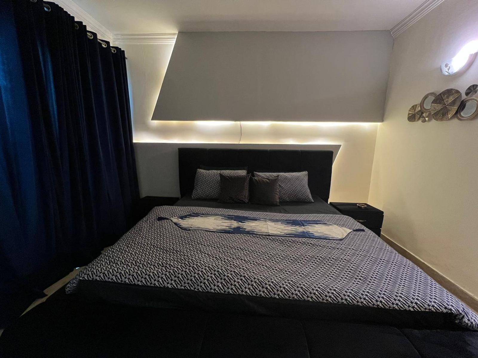 611 Millennium Heights Spacious 2 Bedroom Apartment with Balcony view 5