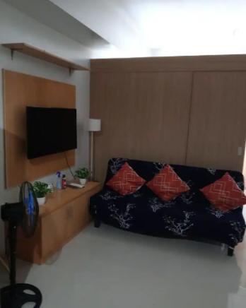 #61 Fern at Grass Residences T4 view 5