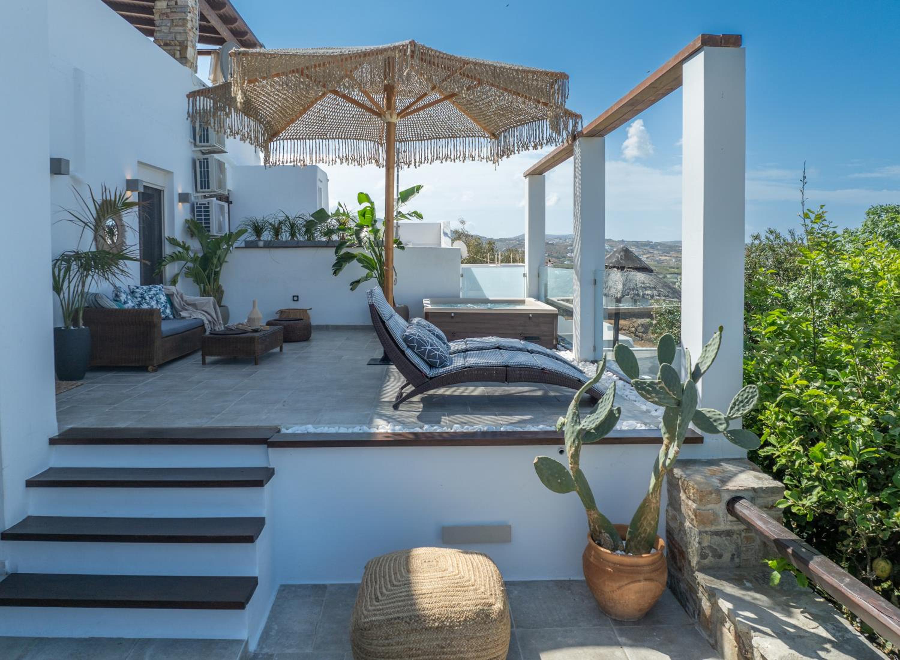 Mythodea Luxury Villa Ι Sunset Horizon & Jacuzzi