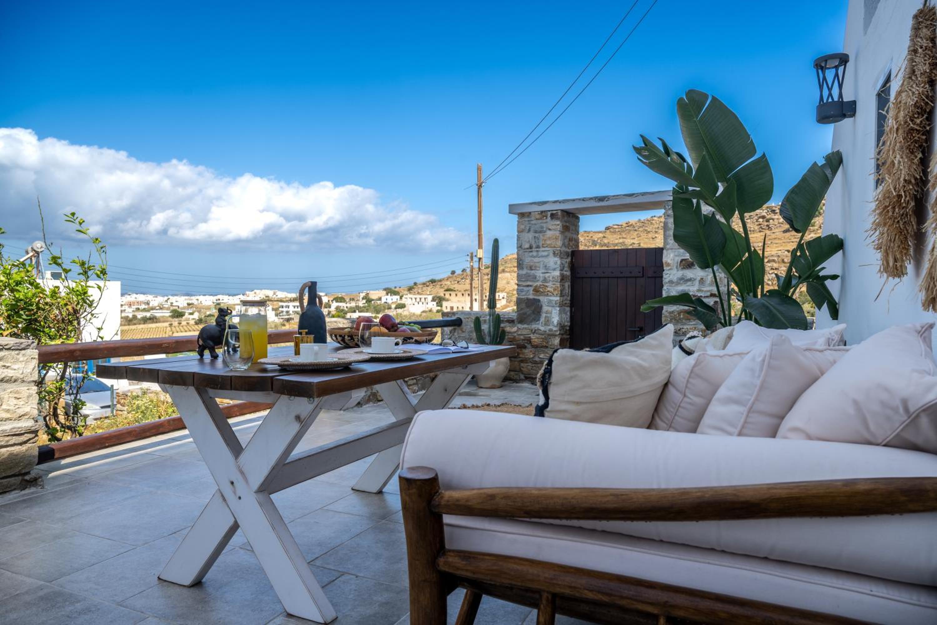 Mythodea Luxury Villa Ι Sunset Horizon & Jacuzzi