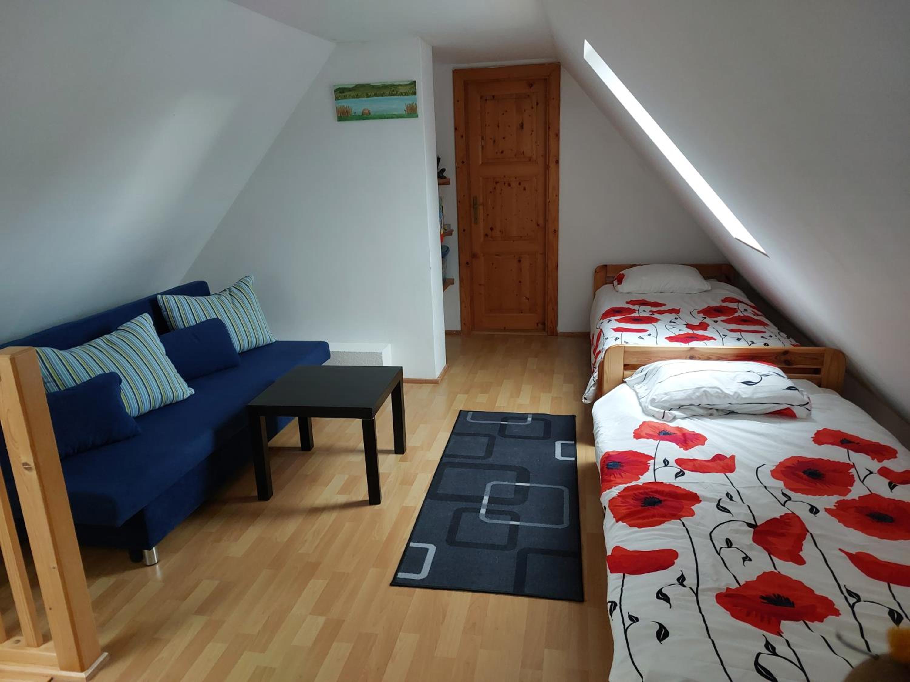 Photo 6