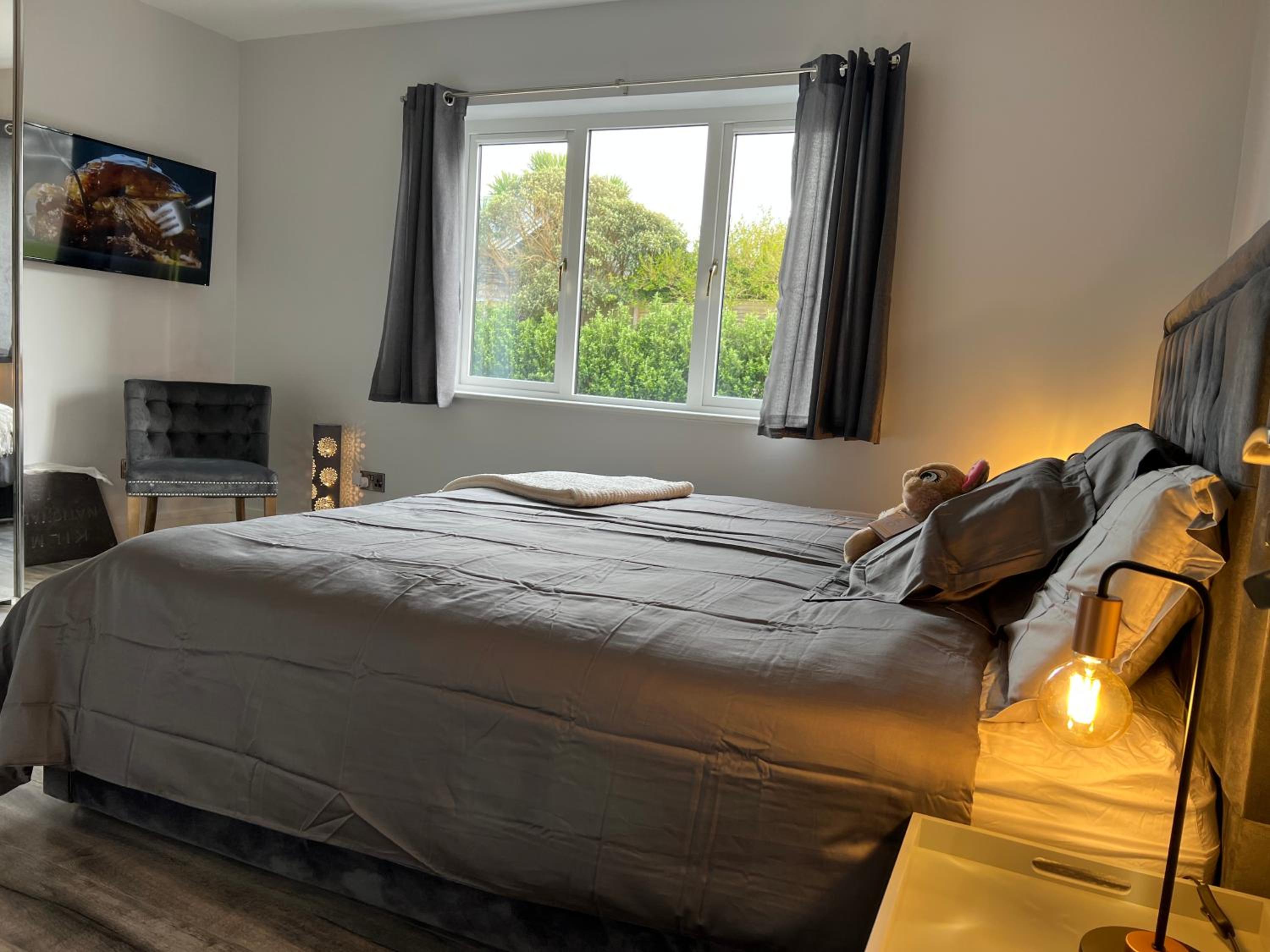 Exlusive Modern living on Valentia Island view 5