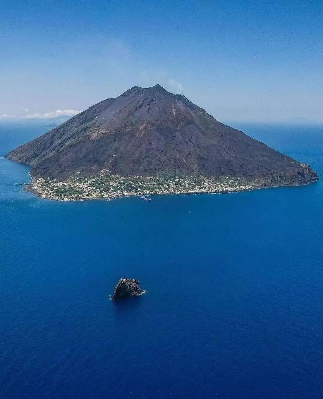 La Mia Valigia a Stromboli