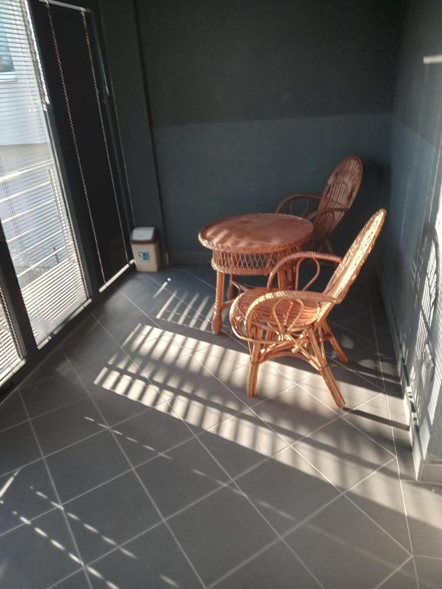 Two Stories House Nelix