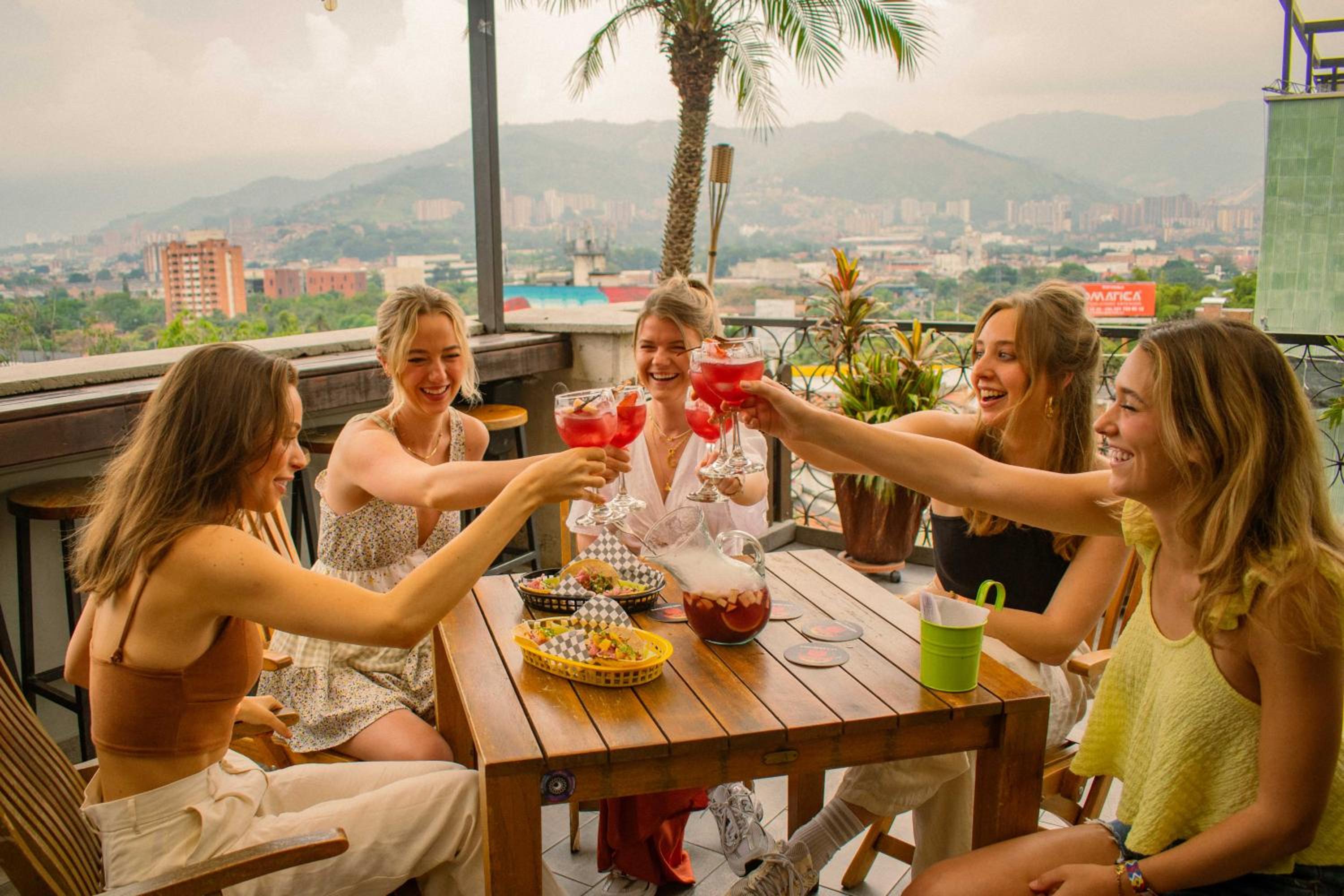 Los Patios Hostel Medellin