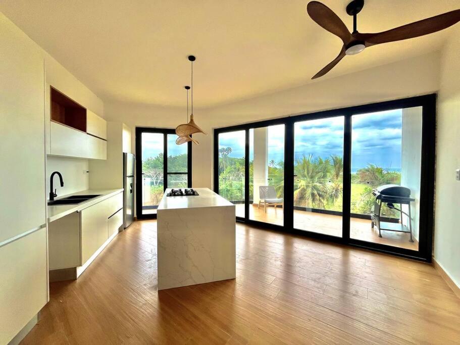 Penthouse Playa Encuentro/ private spa