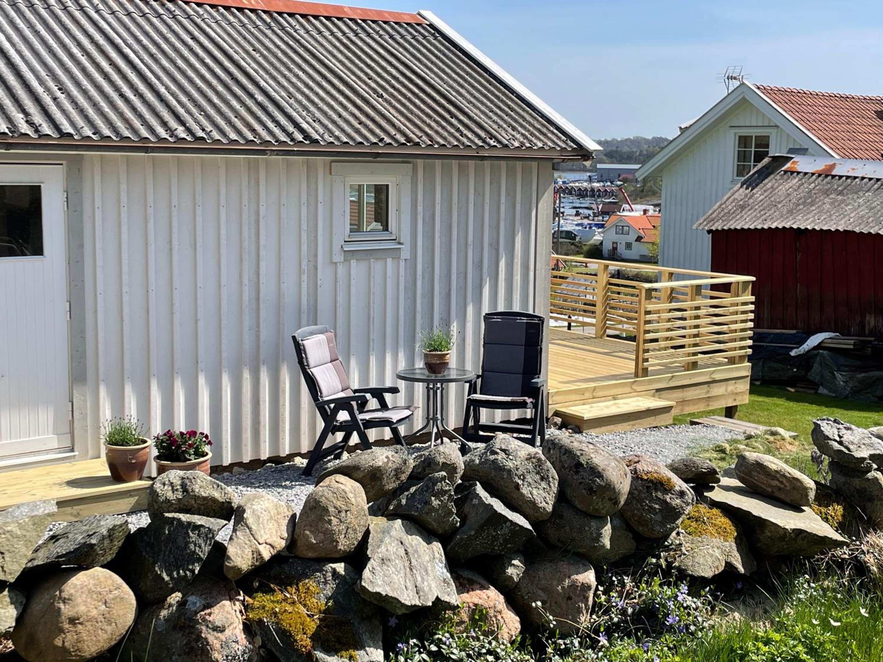 Stuga Tjörn/Almösund