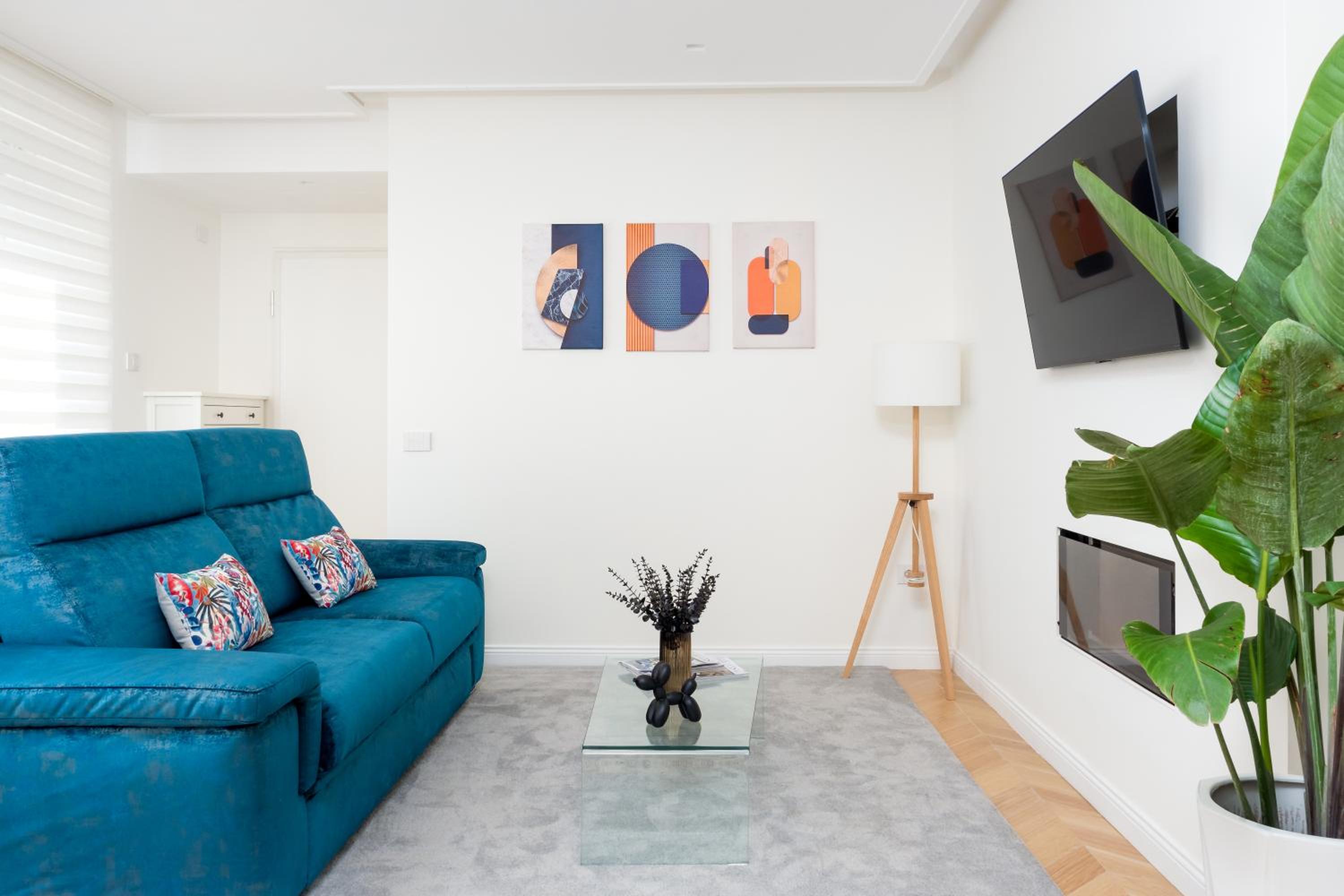 Regina Vittoria Relais EcoSmart Luxury Home SPA - De Vivo Realty view 5