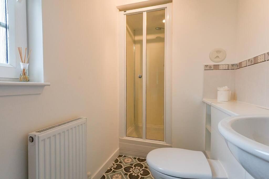 Whiteside Apartment