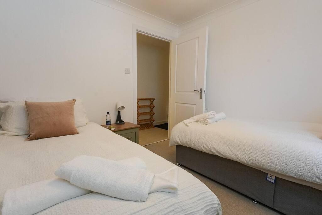 Whiteside Apartment