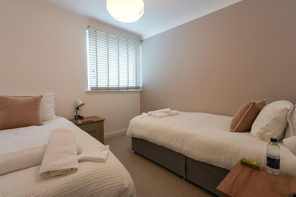Whiteside Apartment