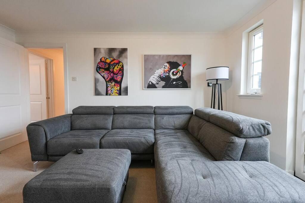 Whiteside Apartment