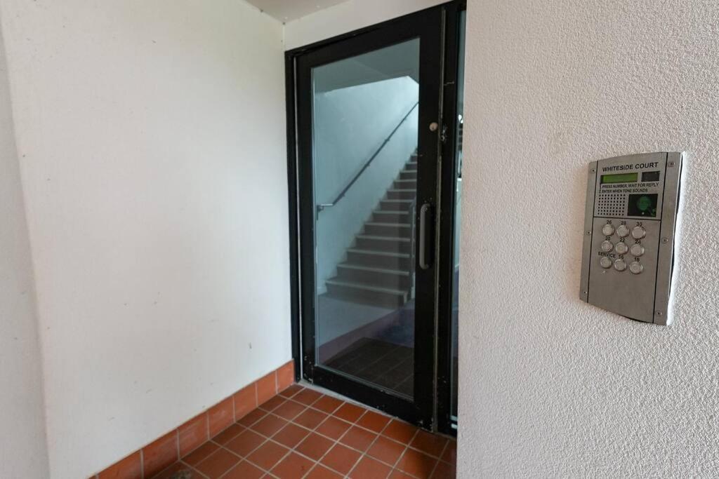 Whiteside Apartment