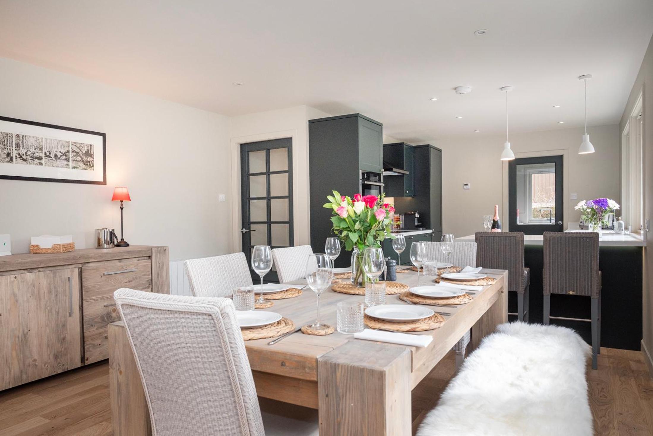 Greenwood - Stunning Scandinavian Style Home in the heart of Ballater Royal Deeside