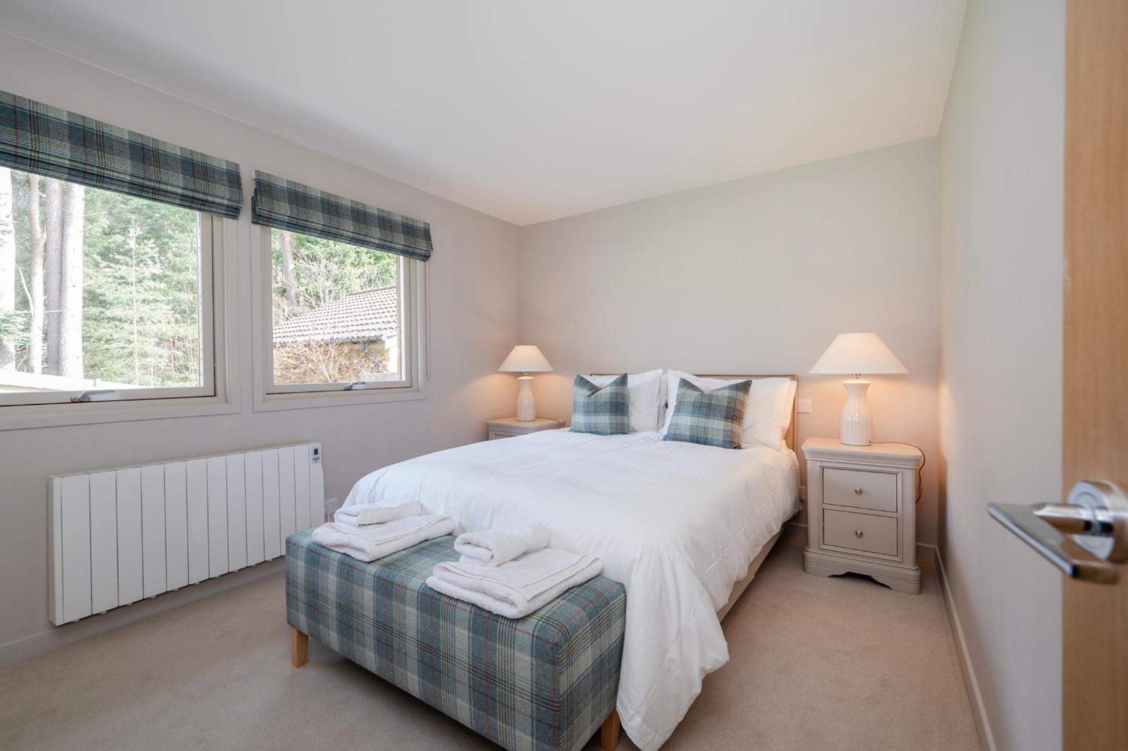 Greenwood - Stunning Scandinavian Style Home in the heart of Ballater Royal Deeside