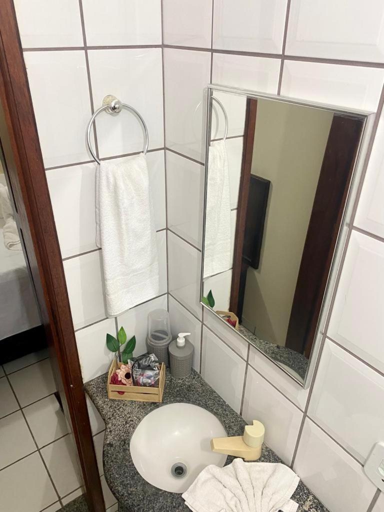 Condomínio Golden Dolphin Residence - Aptº Praia Taperapuan em Porto