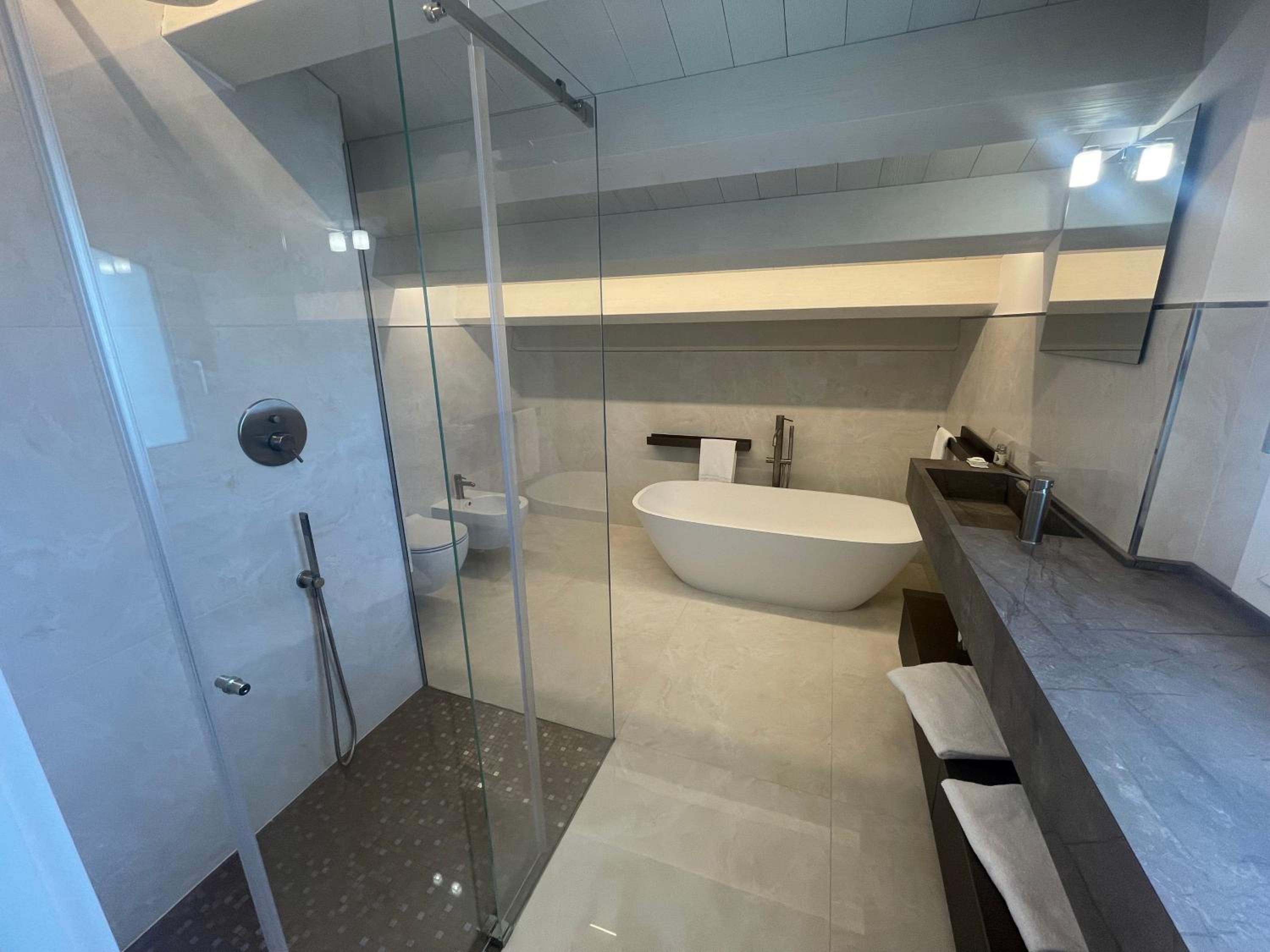 Haus Margarete - Attico Infinity Vista Mare con Jacuzzi - Agenzia Cocal photo 4