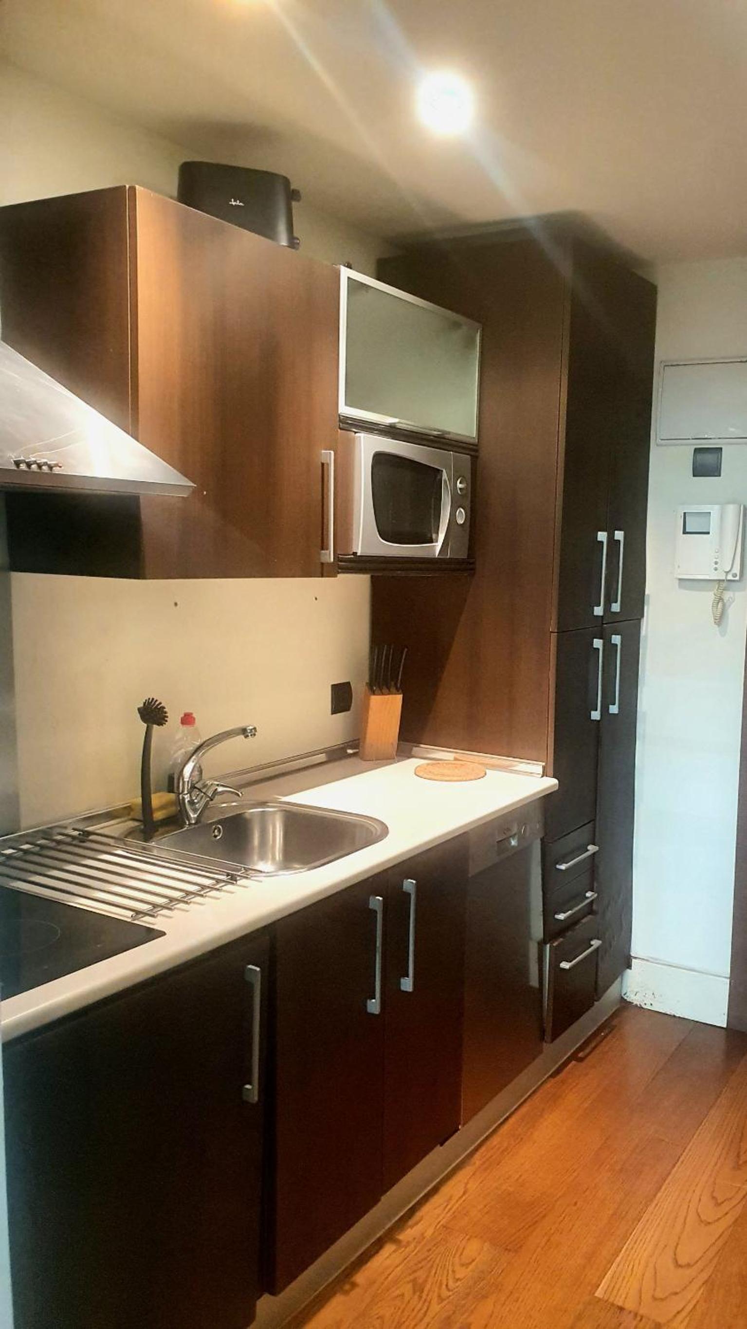 DUPLEX 2 PLANTAS - c ALCALA-IFEMA-VENTAS- JARDIN & PARKING PRIVADOS- SUITES BOUTIQUE WH view 4