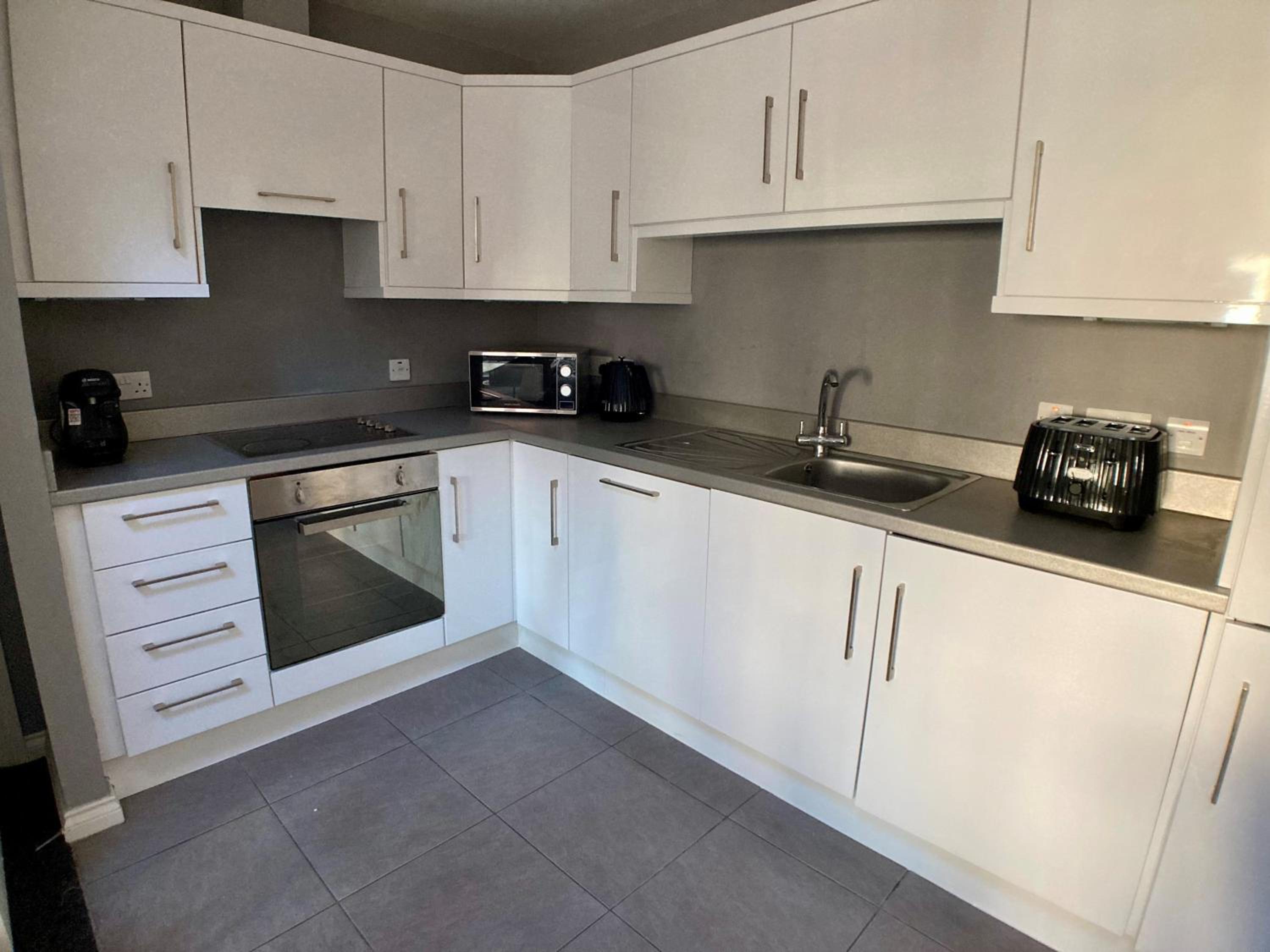 Edward St Apartments