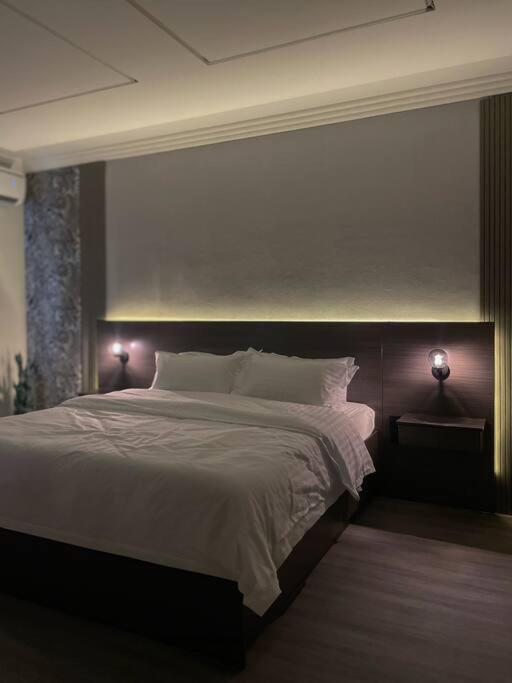 Self Check-in Stylish 1 Bedroom Retreat