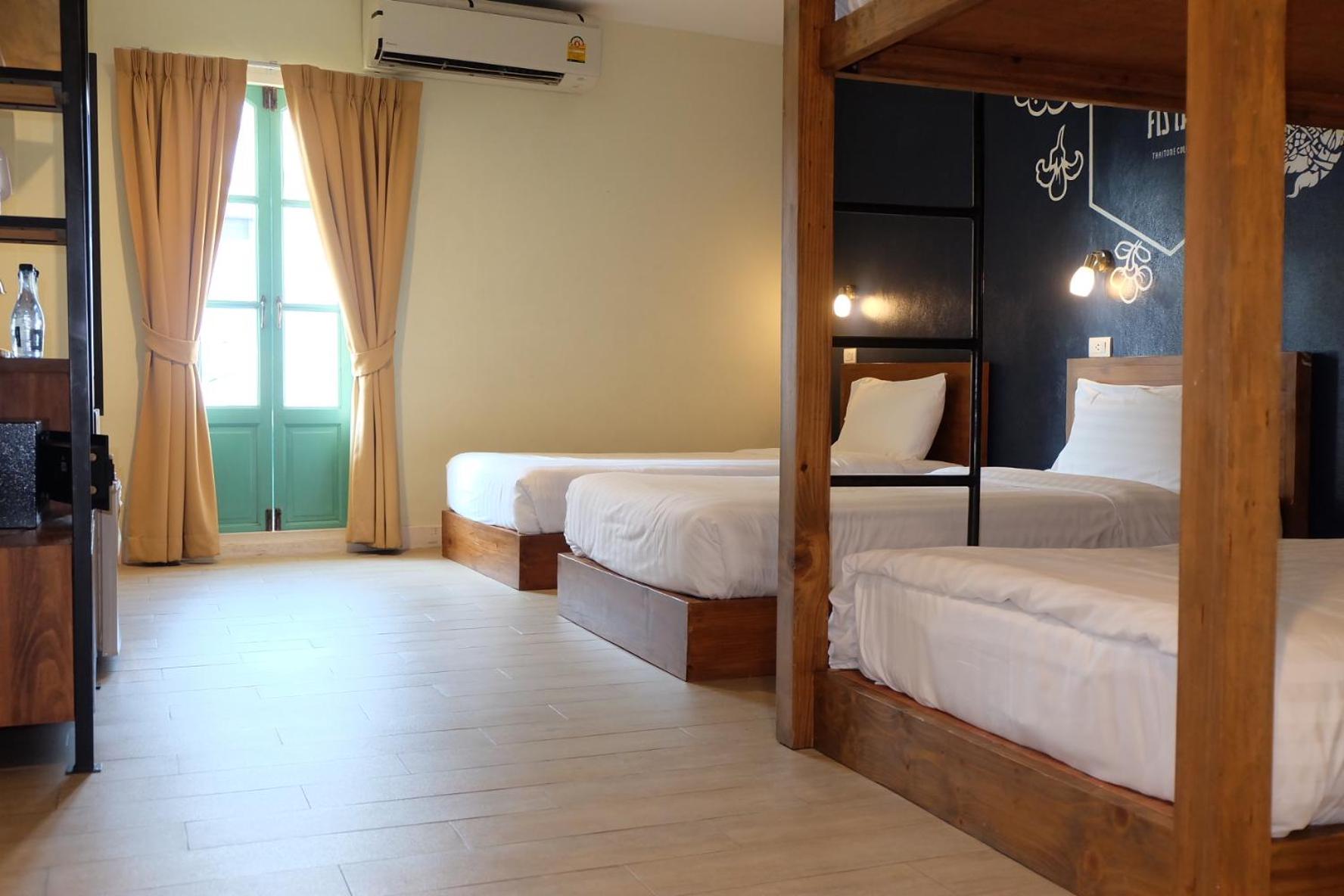 Siri Poshtel Bangkok