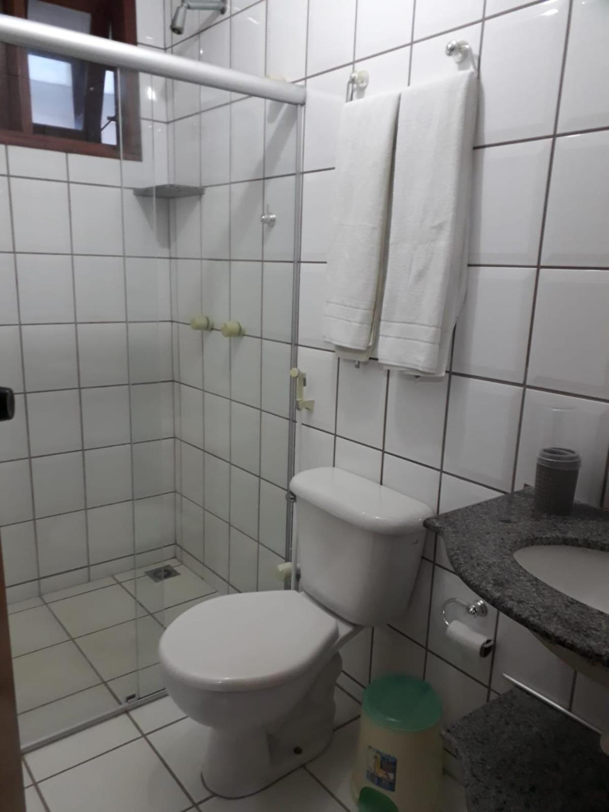 Condomínio Golden Dolphin Residence - Aptº Praia Taperapuan em Porto