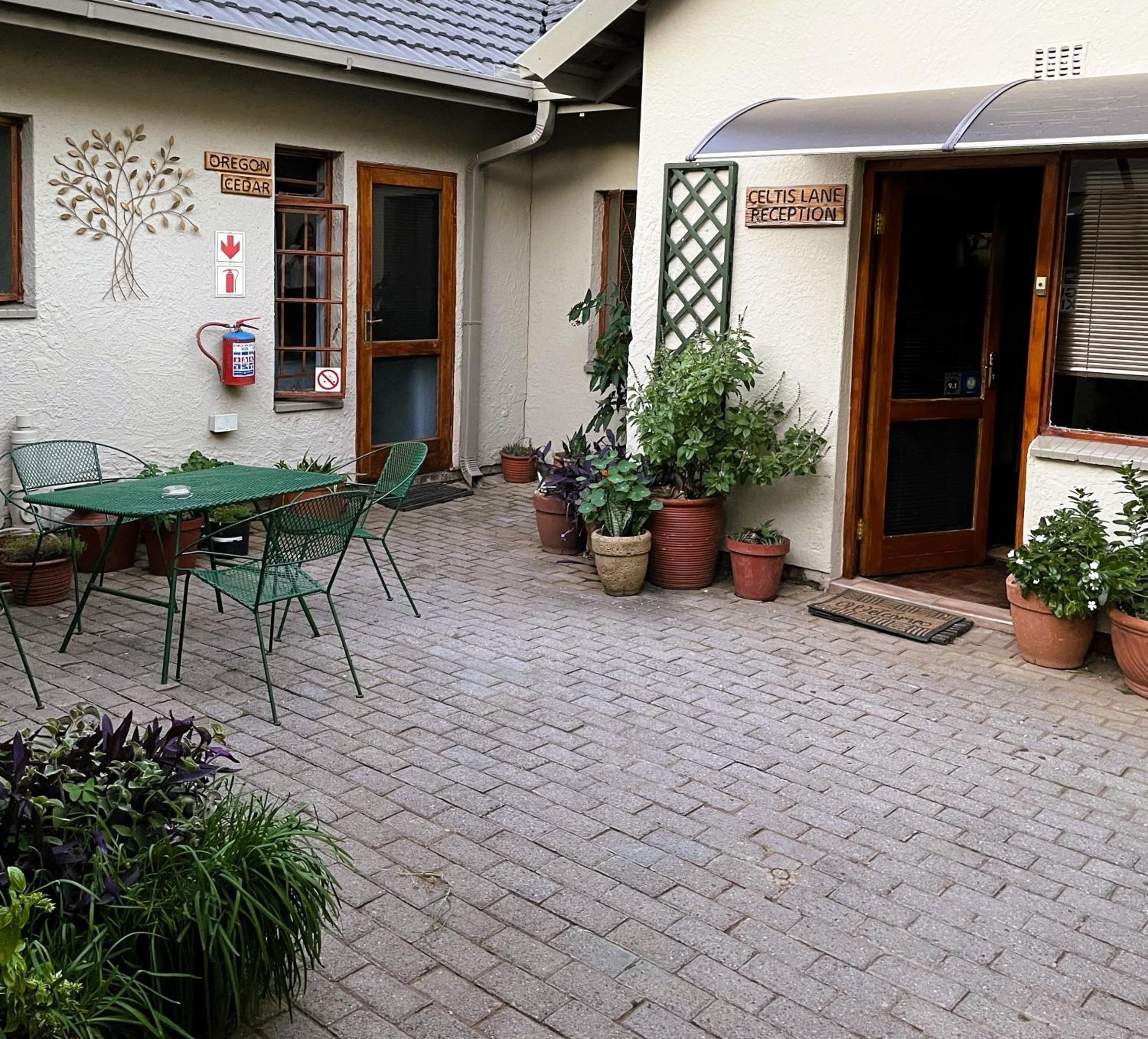 Photo 33