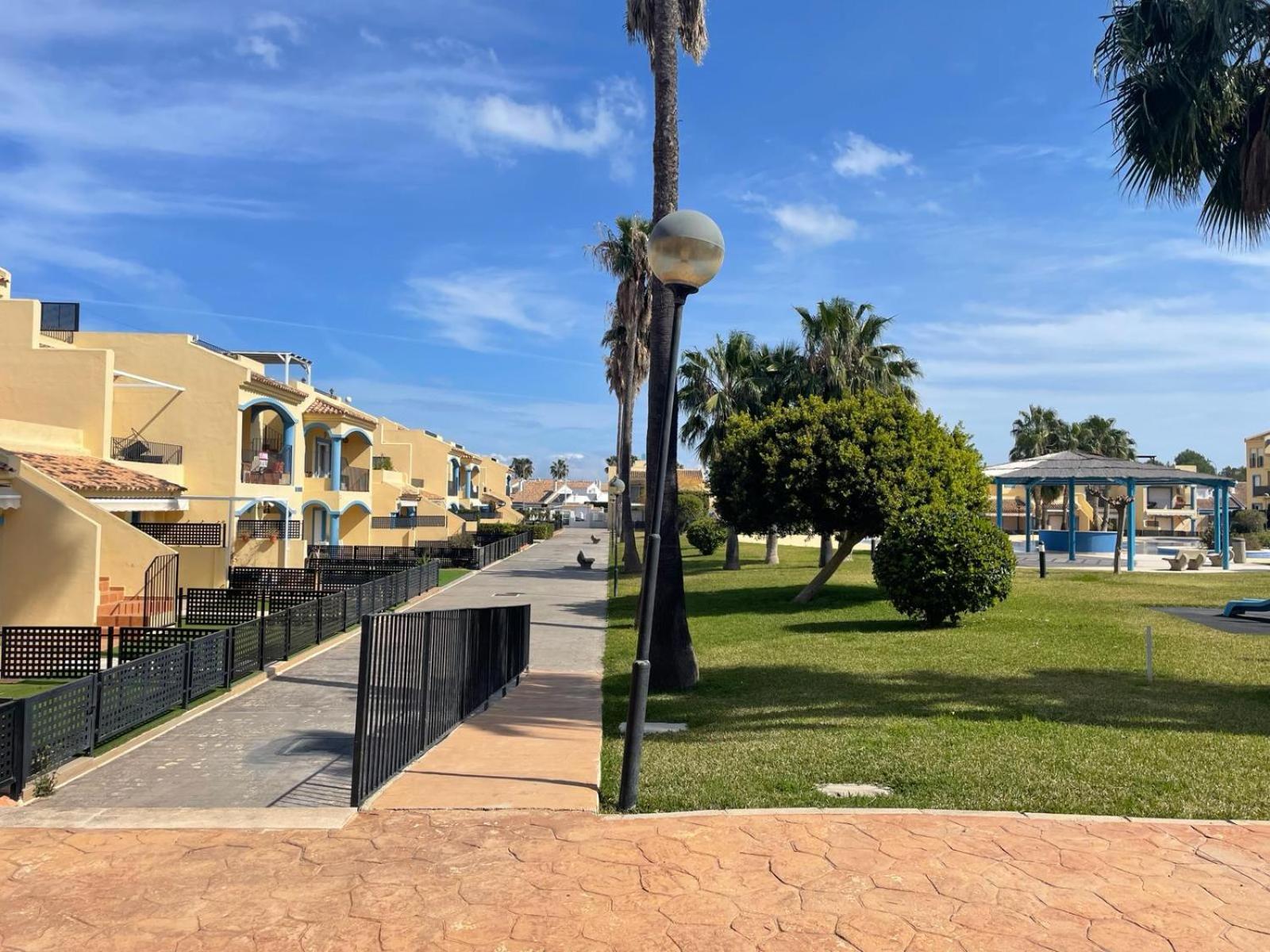 Apartamento Urbanización Paradise