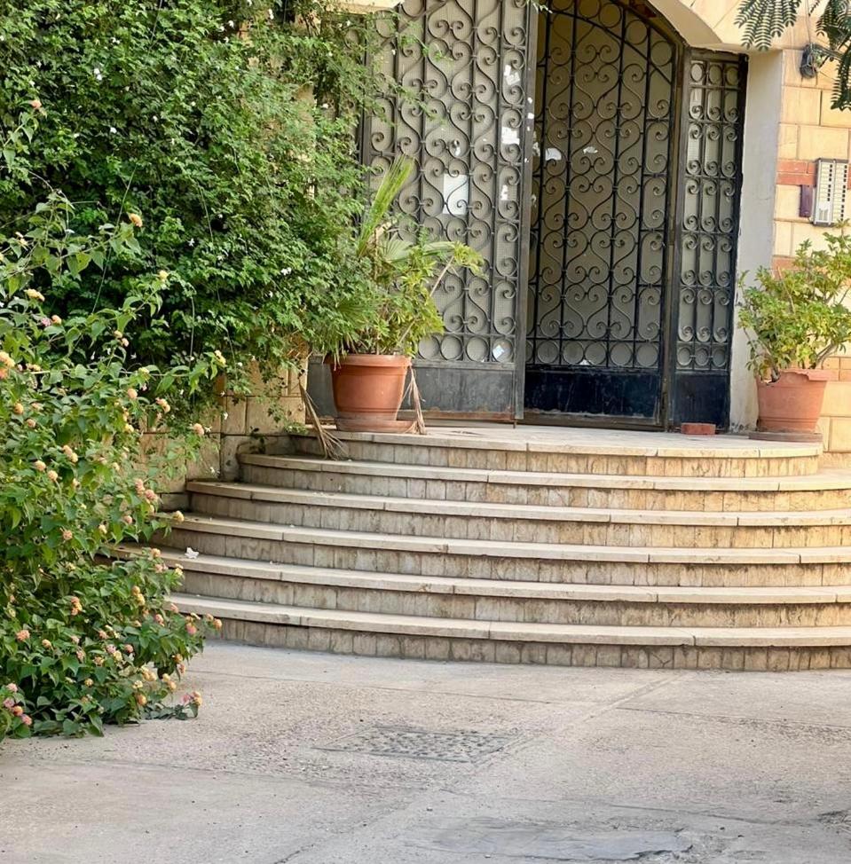 Beautiful cozy house in zayed