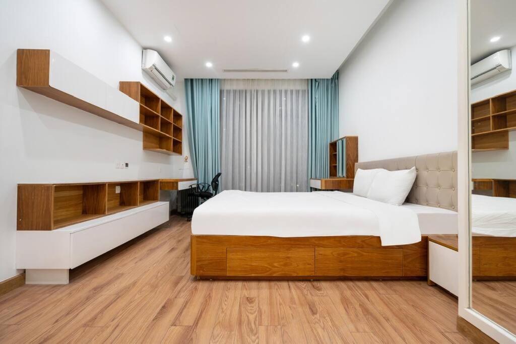 Lynhzz Housing- Vinhomes Royal City 2BR-R11620