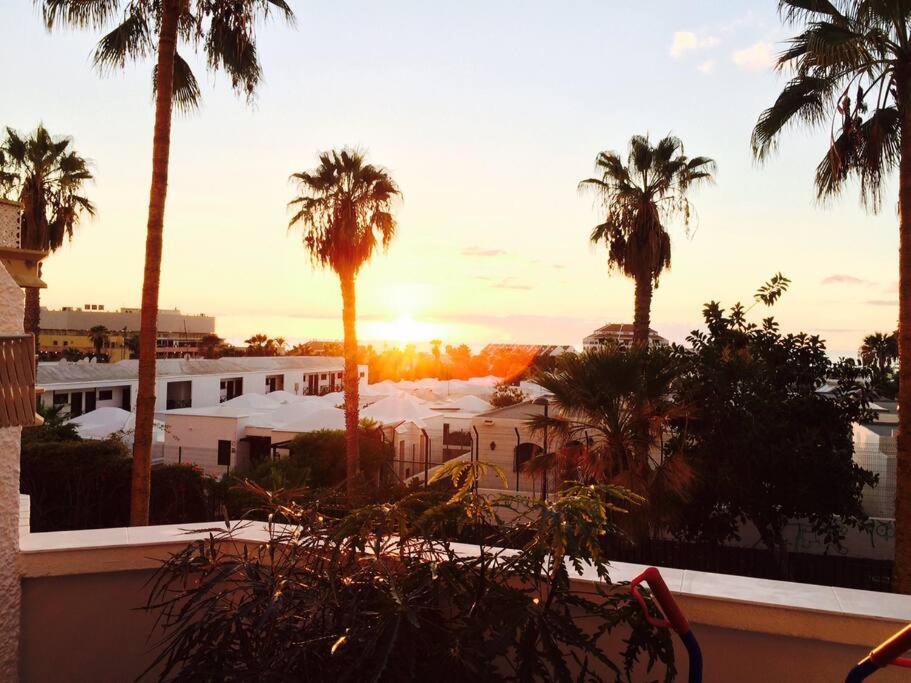 Close to the Beach Las Américas new gem apt wifi photo 4