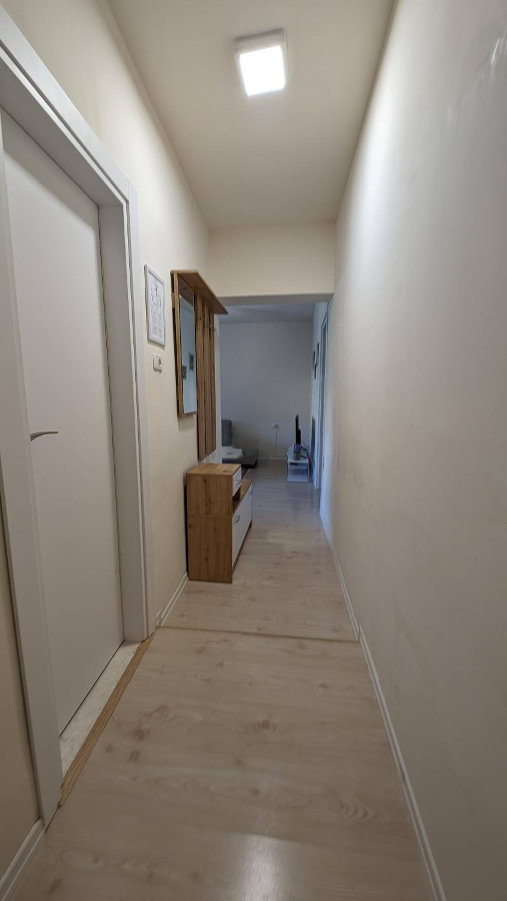 Modern Cozy Apartment 10 Min Walk to Skanderbeg Square