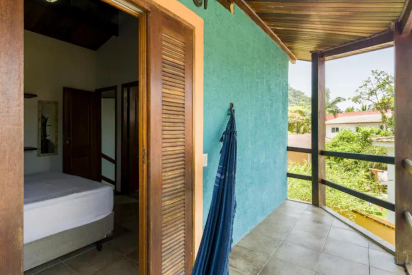 Casa rústica e aconchegante a 150 mts da praia