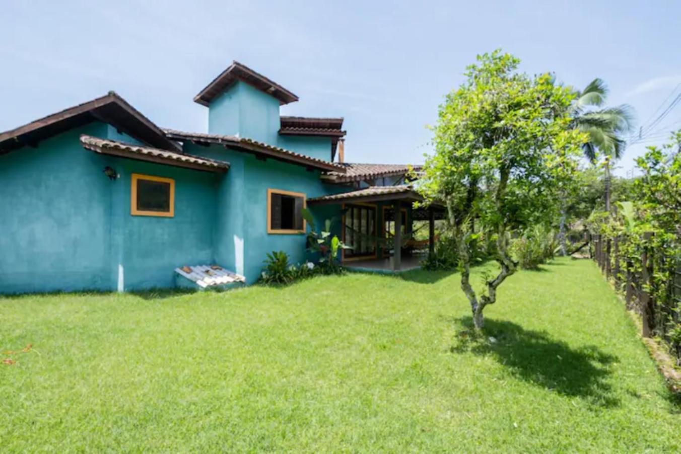 Casa rústica e aconchegante a 150 mts da praia